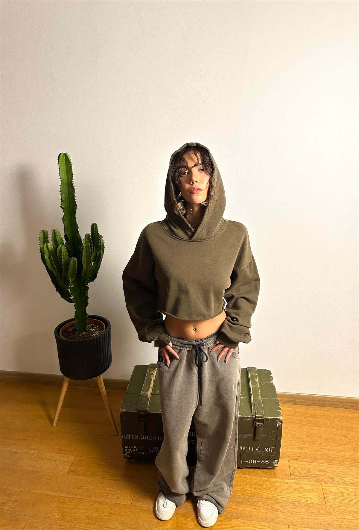 Haki Renk Oversize Crop Sweatshirt