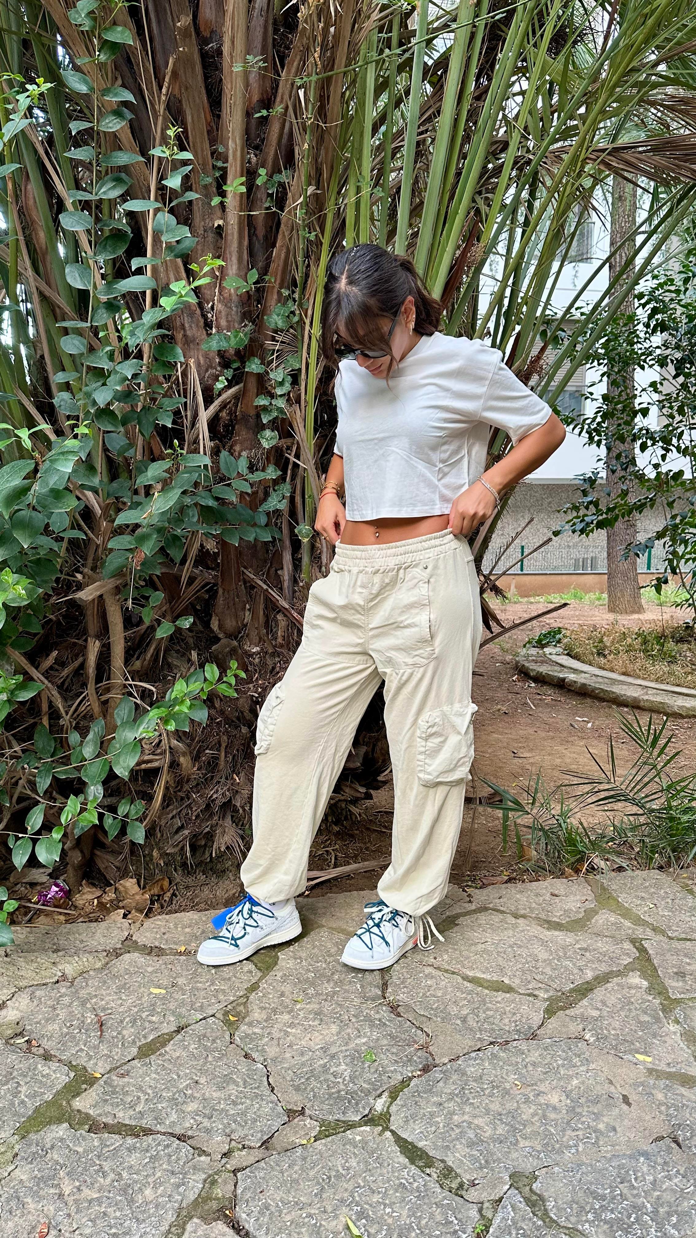 Kargo Çepli Paça Ayarlanabilir Krem Rengi İki İplik Şardonsuz Eşofman Altı