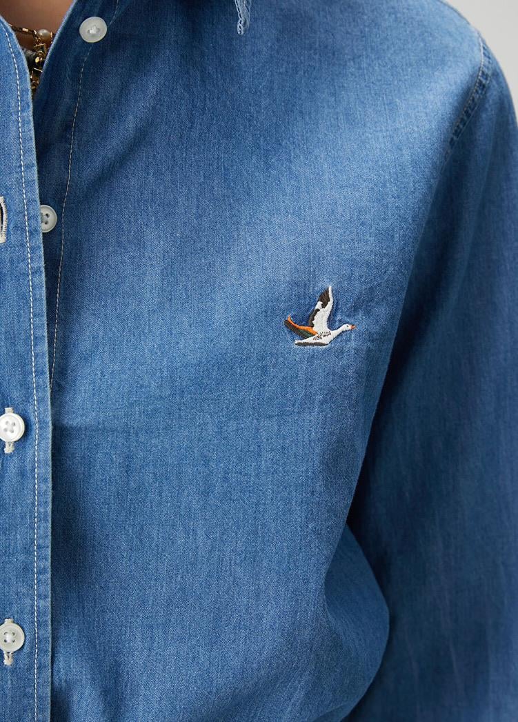 Koyu Mavi Kuş Nakışlı Basic Denim Gömlek