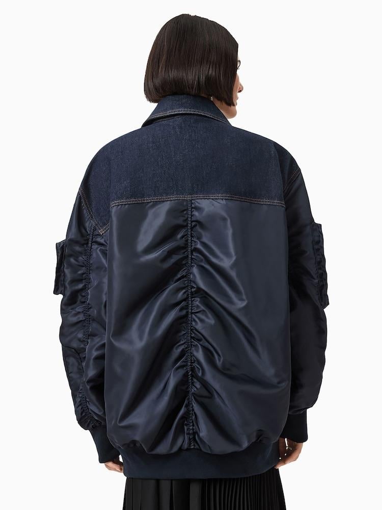 Oversize Çoklu Cep ve Fermuar Detaylı Kot Ceket