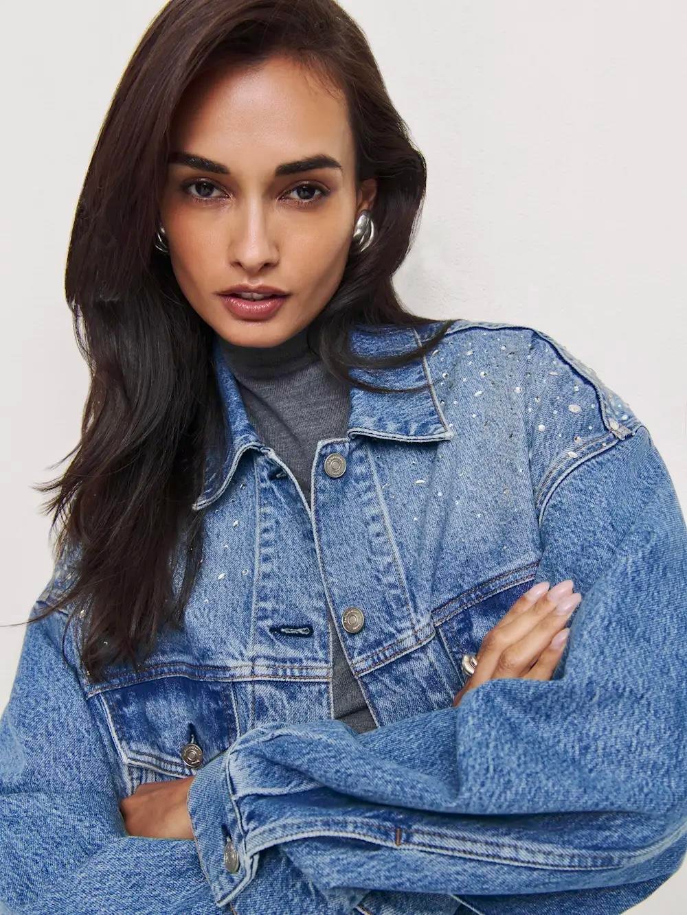 Oversize Taş İşlemeli Mavi Jean Ceket