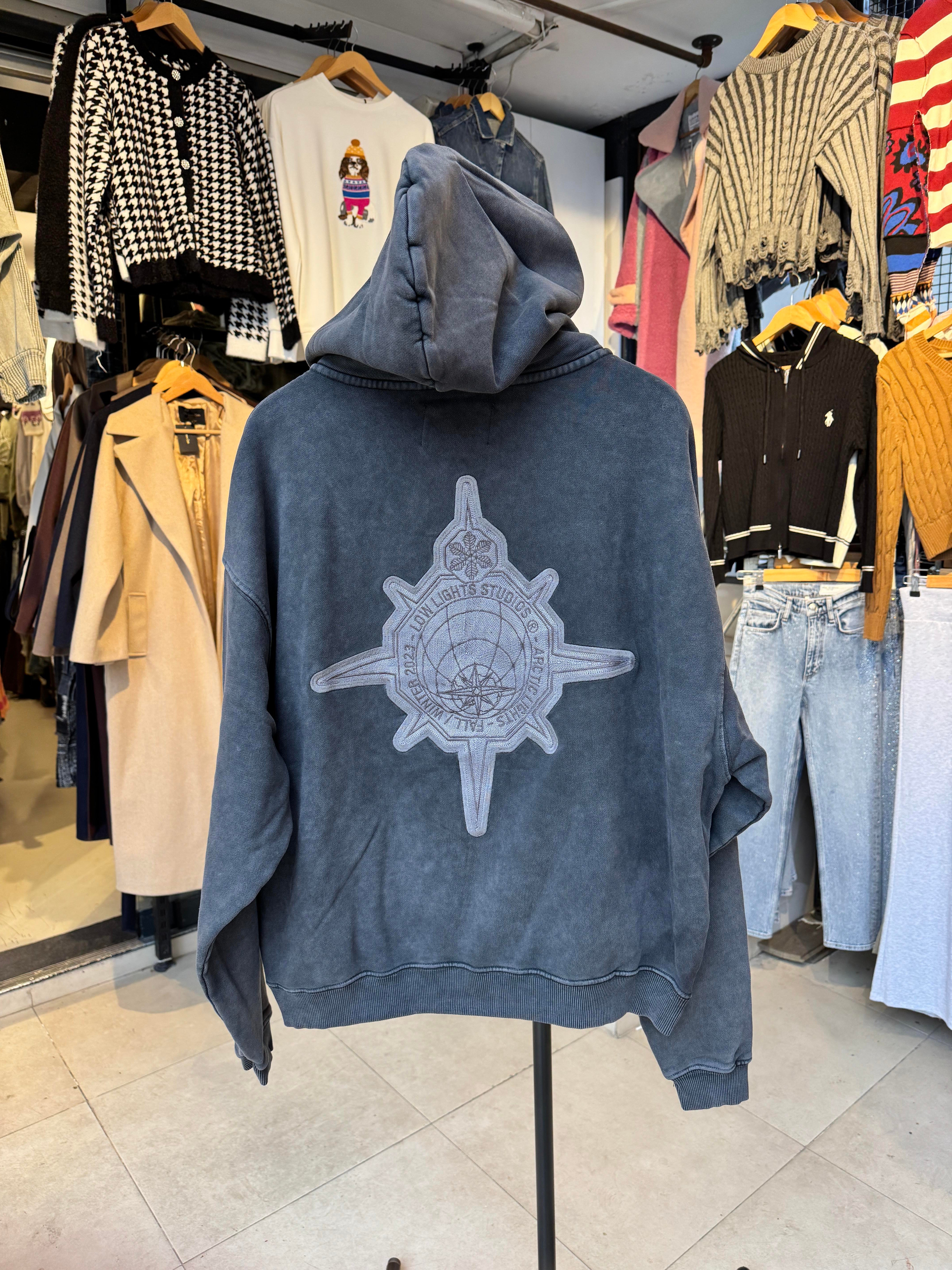 Oversize Yıkamalı Gri Yazılı Hırka