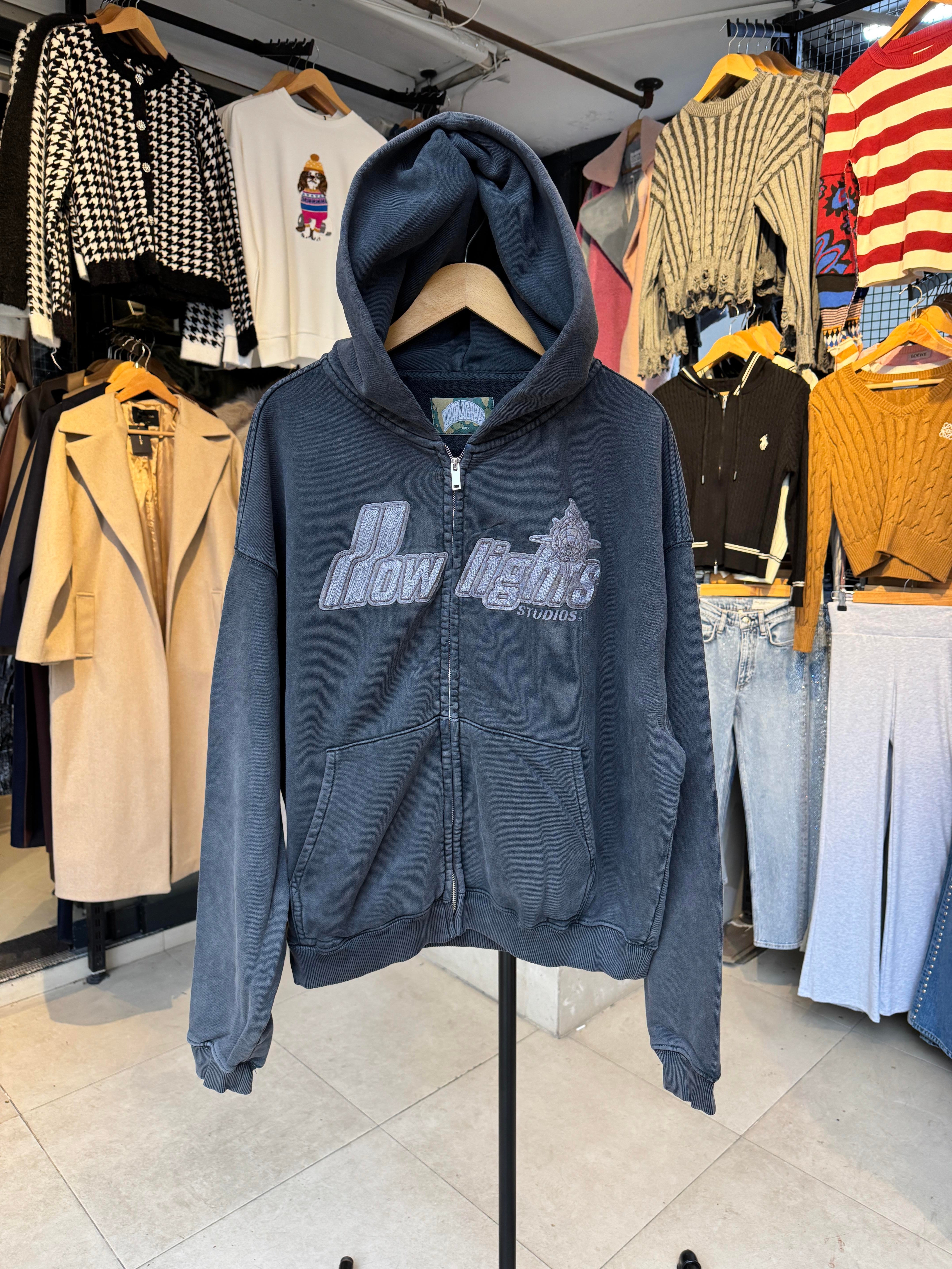 Oversize Yıkamalı Gri Yazılı Hırka