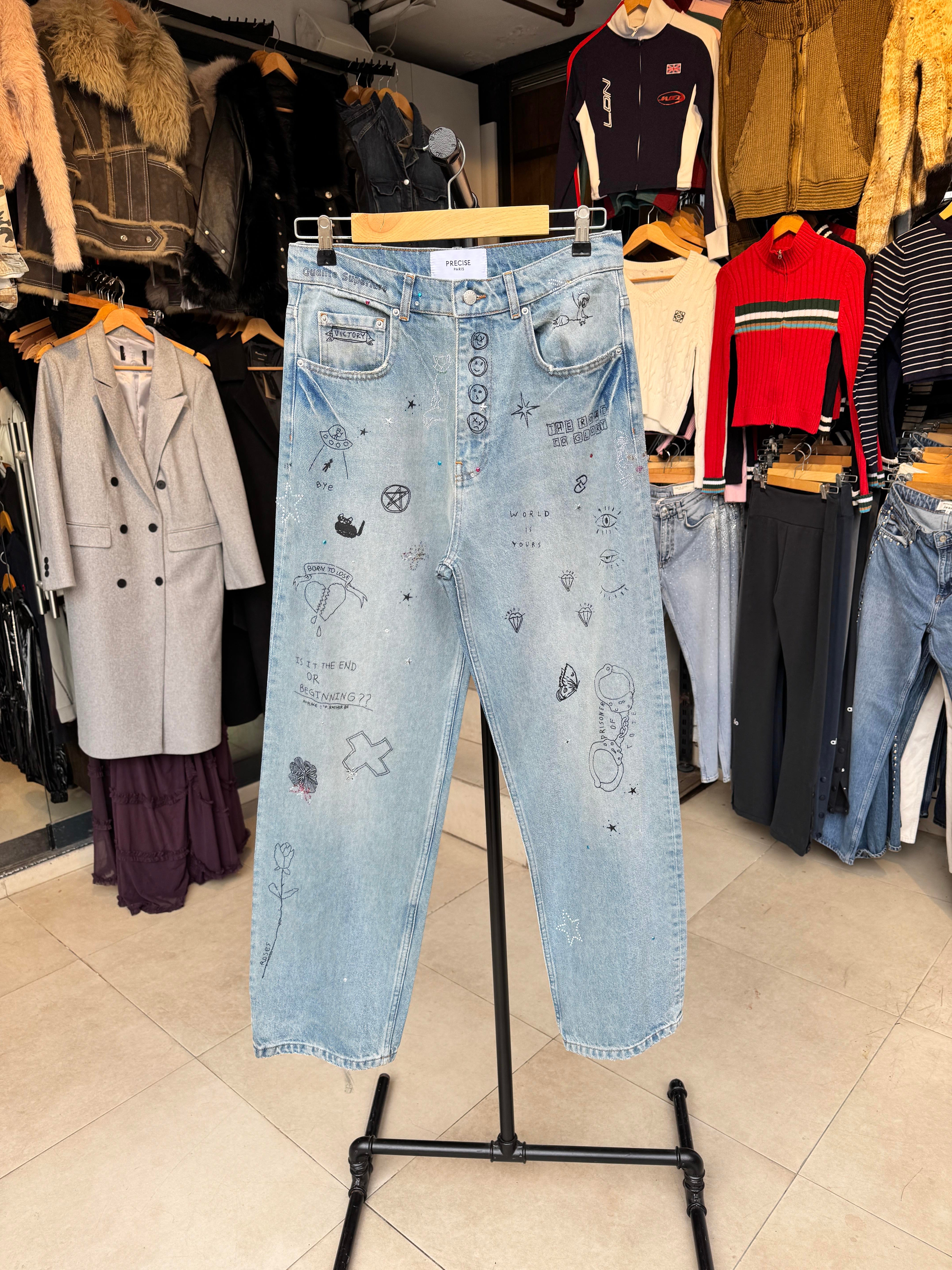 Taş İşlemeli Çizim Desenli Baggy Jean Pantolon