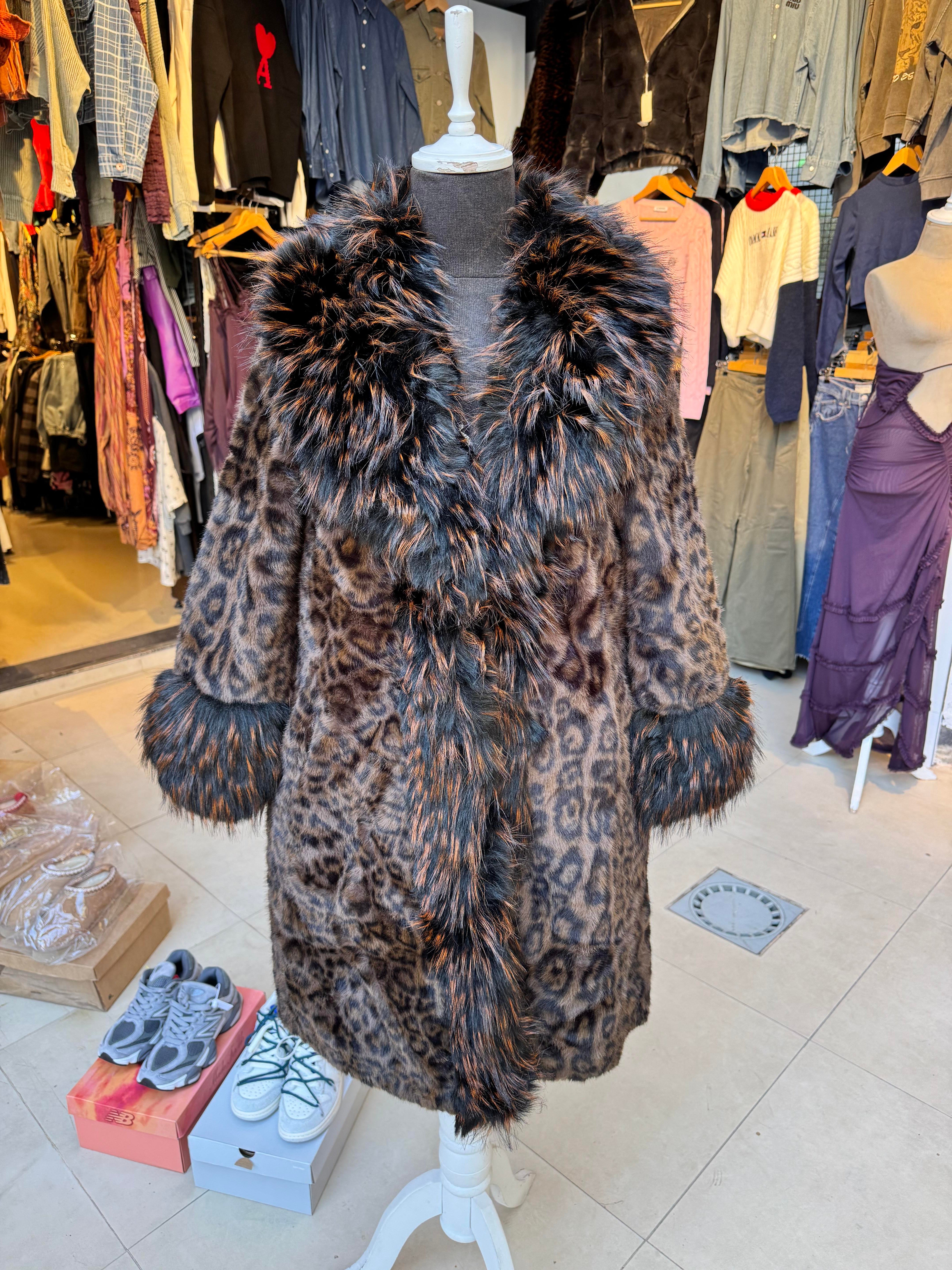 Zim Leopar Desenli Cepli Uzun Kürk