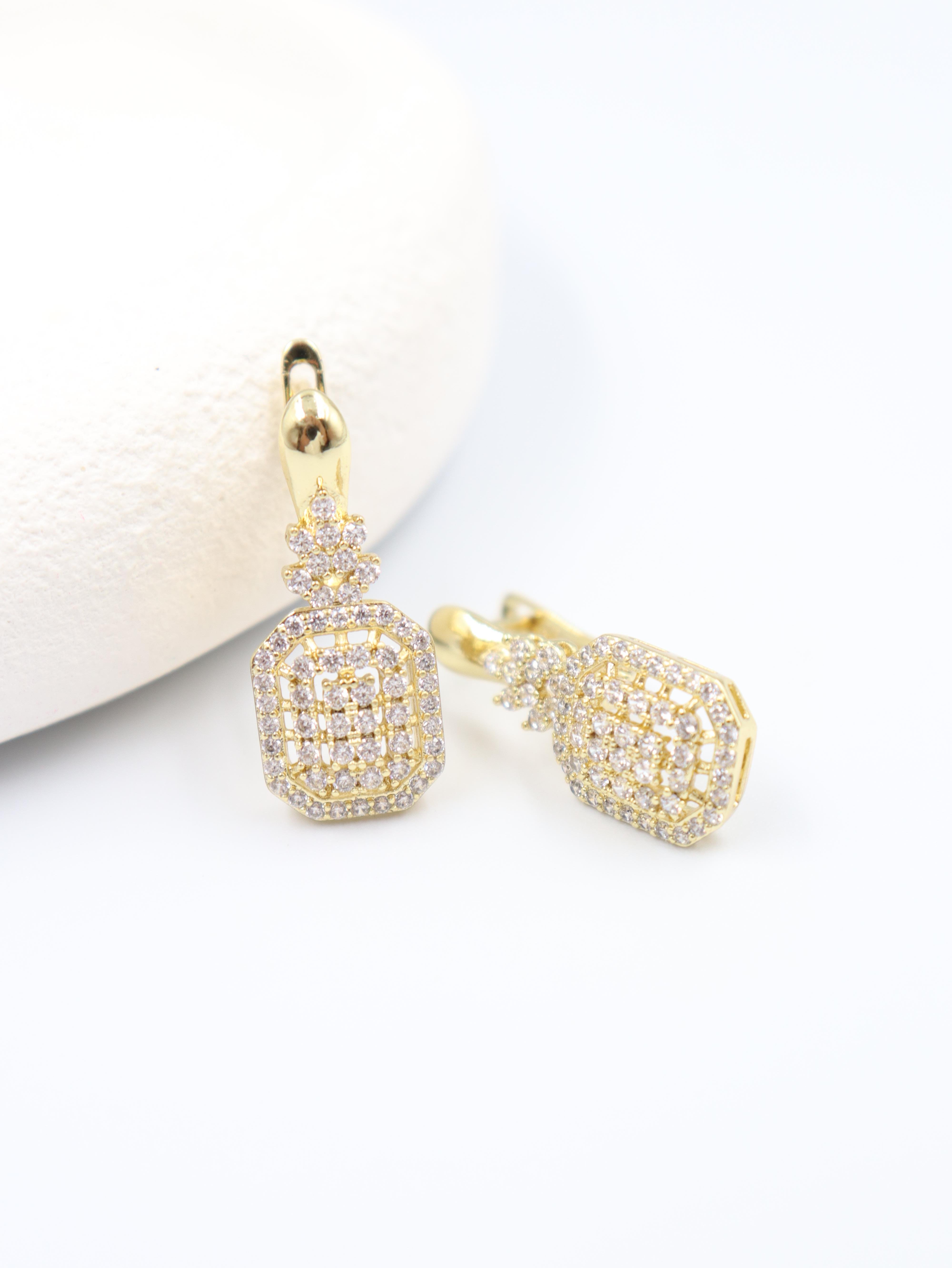 Celestina VIP Gold Küpe (14K)