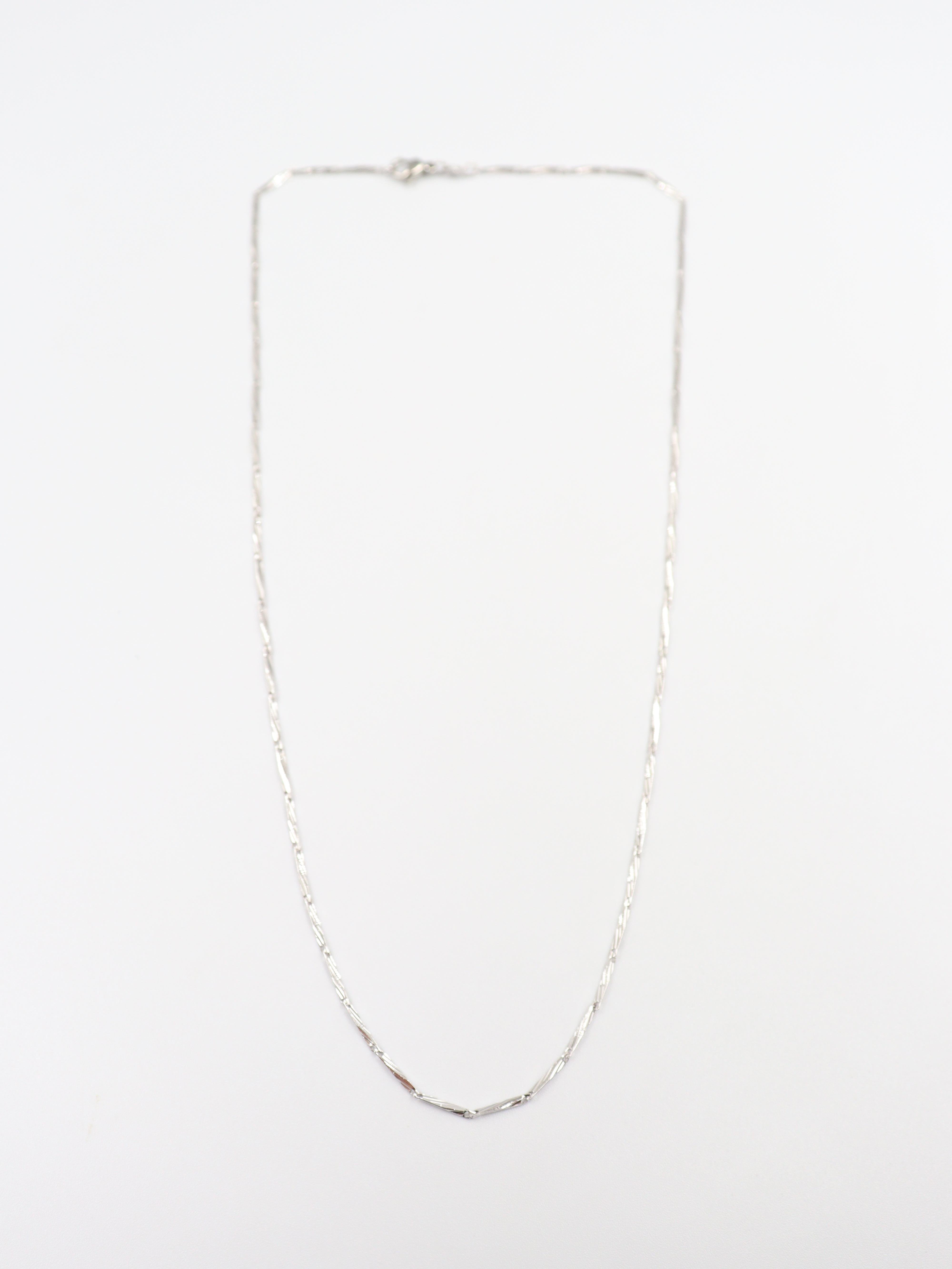 Elarivelle VIP Silver Kolye