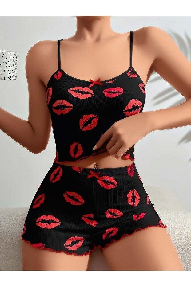 Kadın Siyah Dudak Desenli Şortlu Pijama Takımı 5057