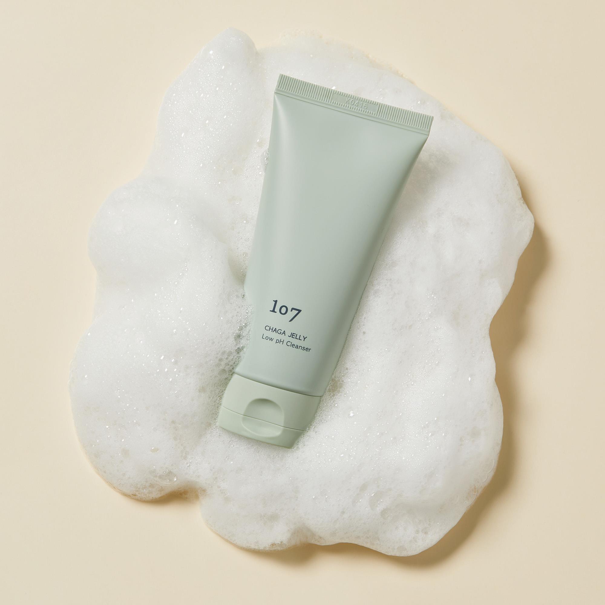 107 Chaga Jelly Low ph Cleanser 120ml - Nazik Temizleyici