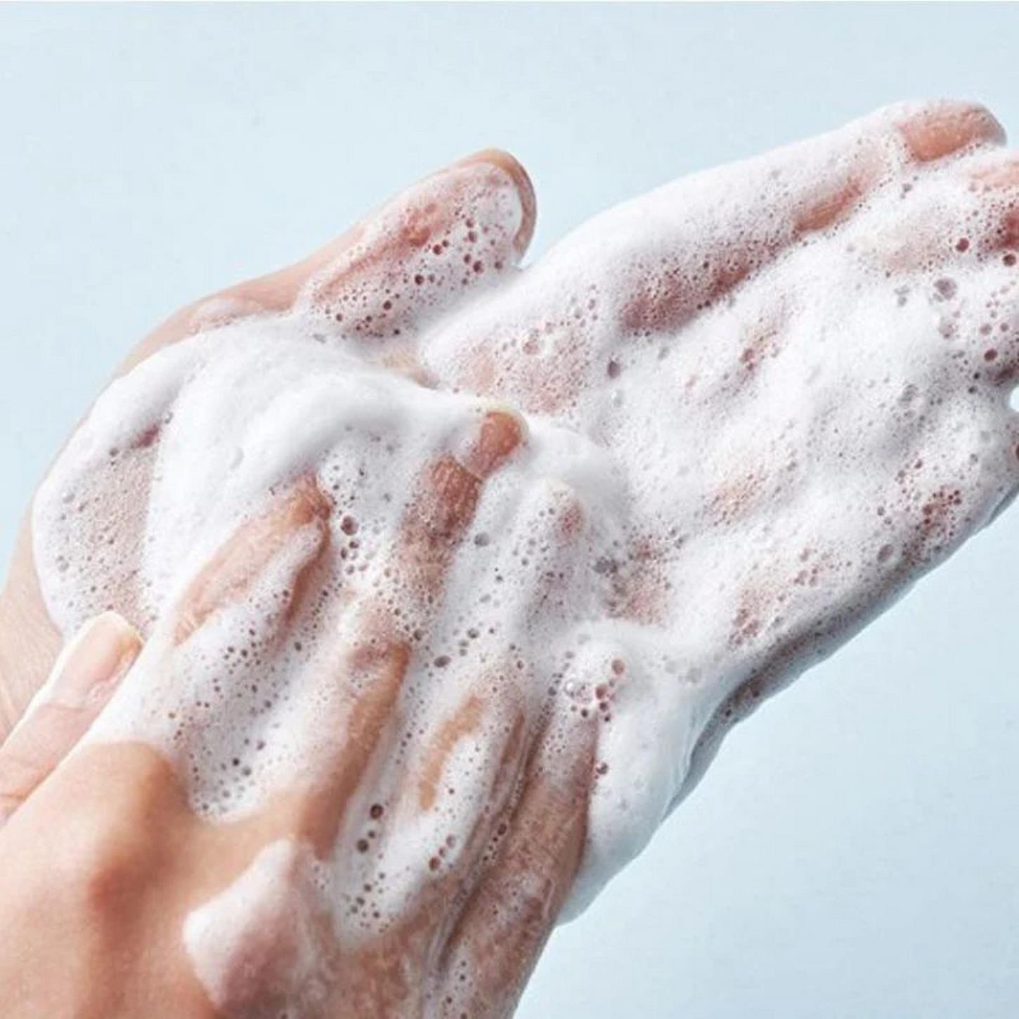 Round Lab 1025 Dokdo Cleanser - Seramid ve Üçlü Hyaluronik Asitli Hafif‑Asitli Köpük Temizleyici 150ml