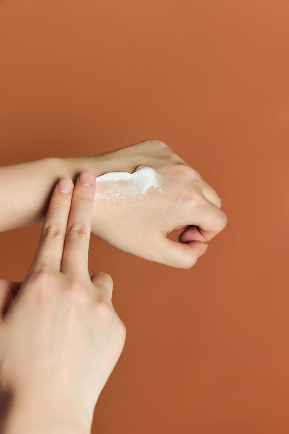 Skin1004 Madagascar Centella Probio-Cica Enrich Cream - Cilt Bariyeri Onarıcı Yatıştırıcı Nemlendirici Krem 50ml
