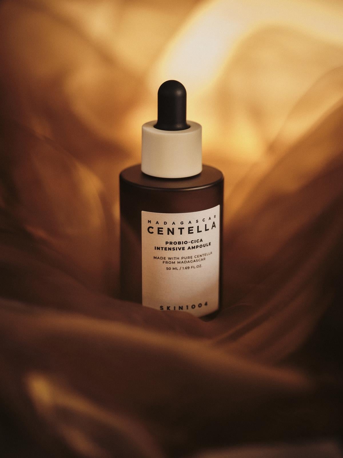 Skin1004 Madagascar Centella Probio-Cica Intensive Ampoule - Cilt Bariyeri Onarıcı Nemlendirici Ampul 95ml
