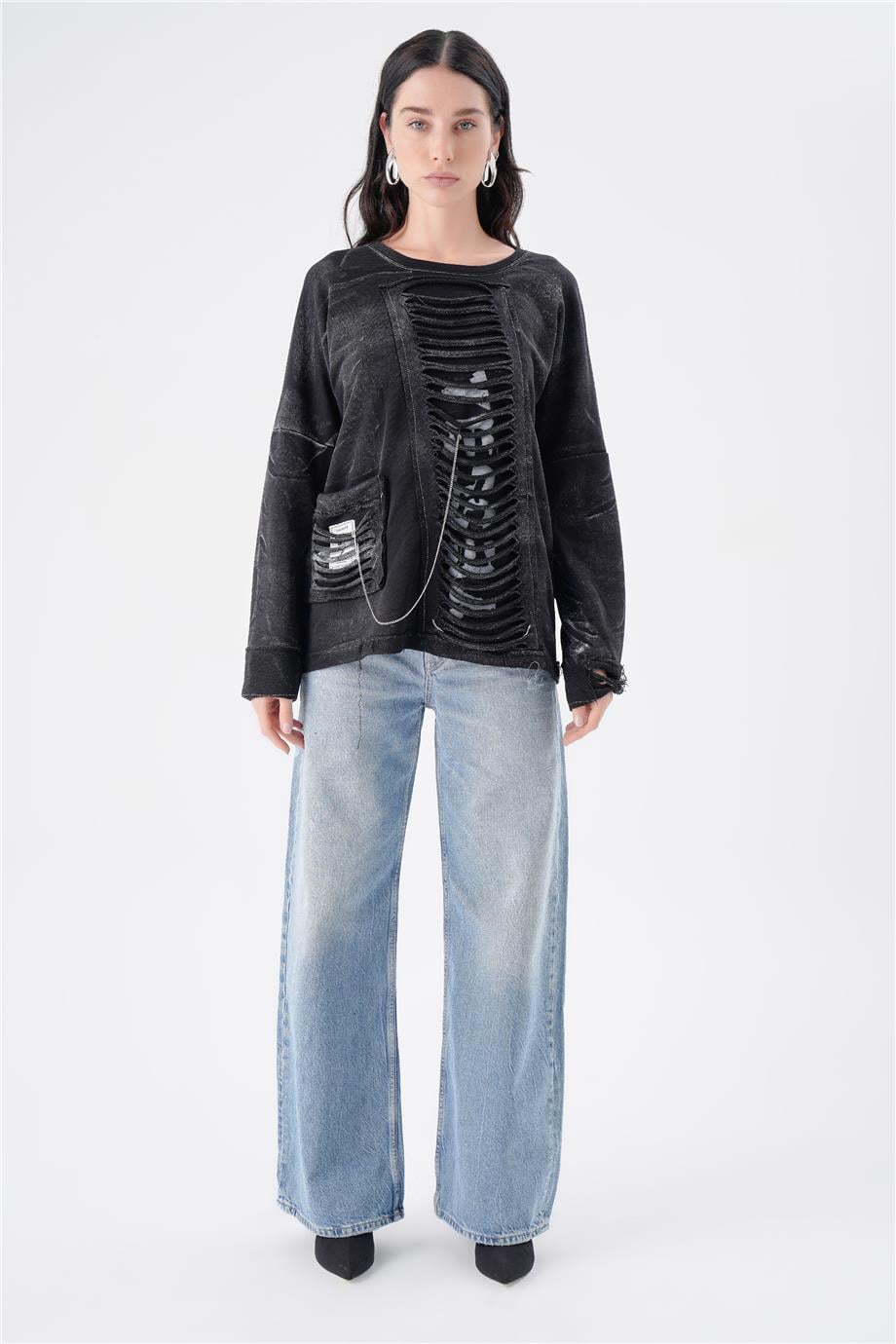 AKSESUARLI KESİKLİ SWEAT