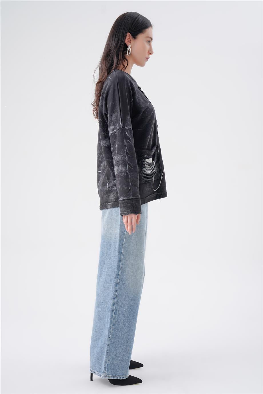 AKSESUARLI KESİKLİ SWEAT