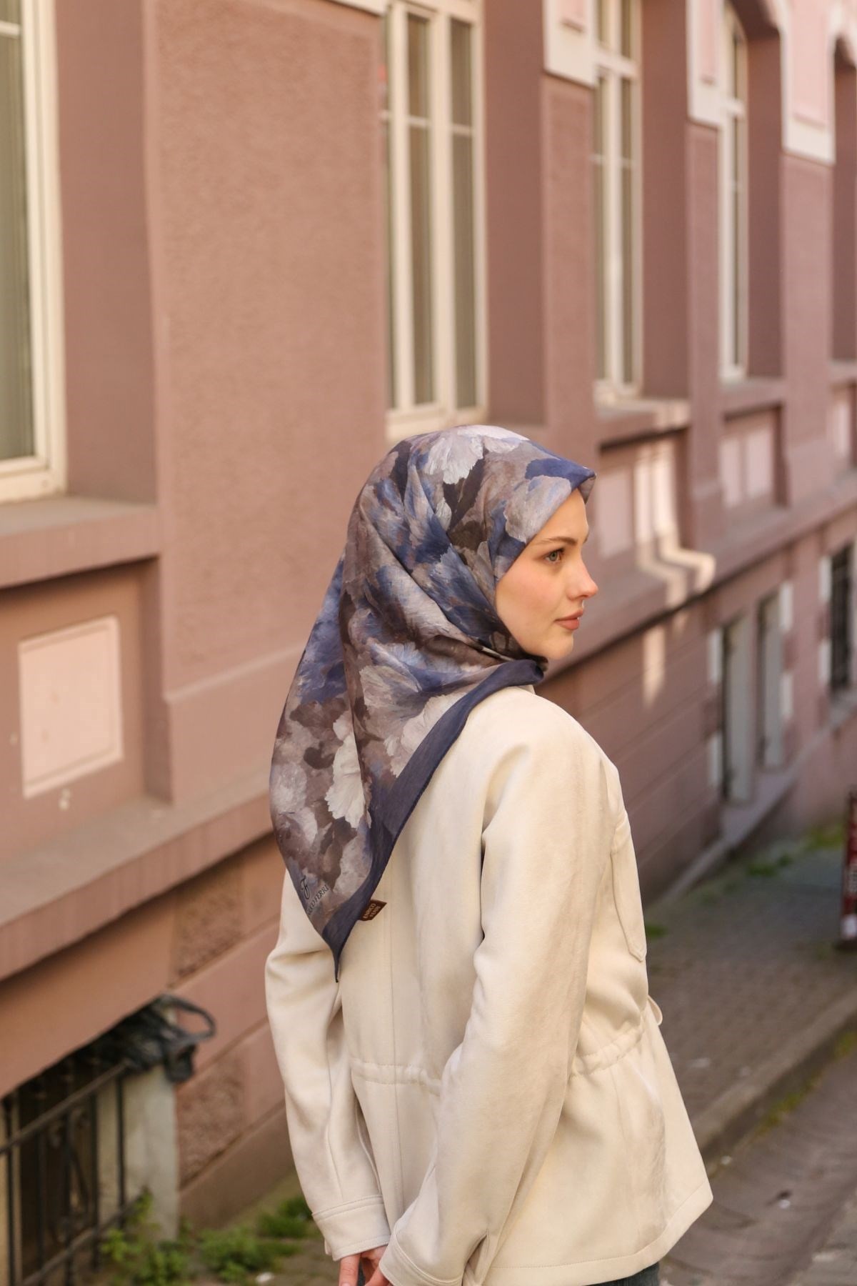 Allure Eşarp