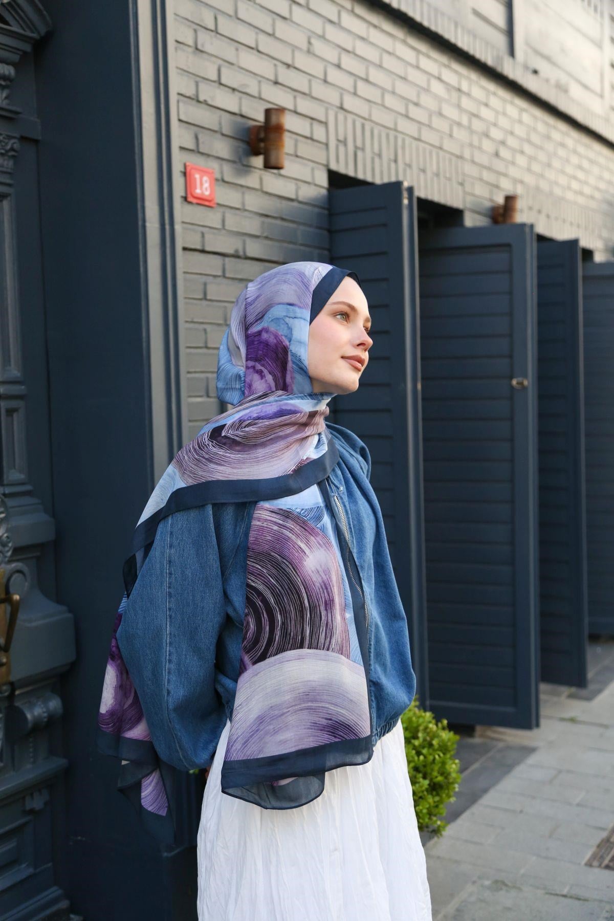 Petra Desen Şal