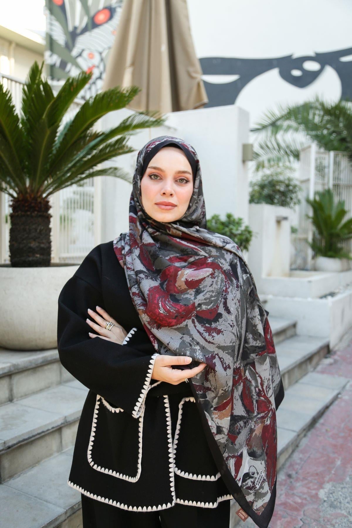 Petra Desen Şal