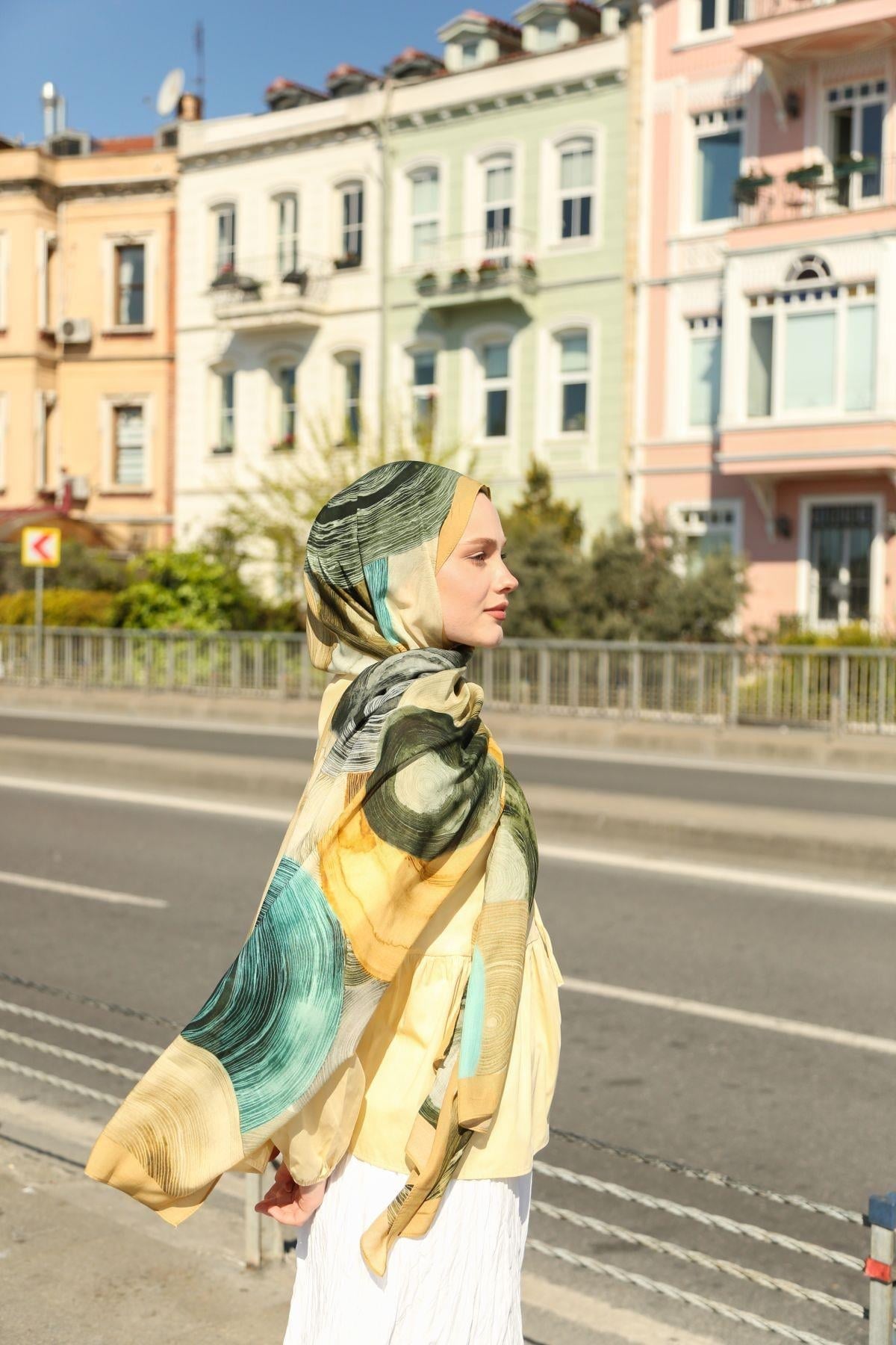 Petra Desen Şal
