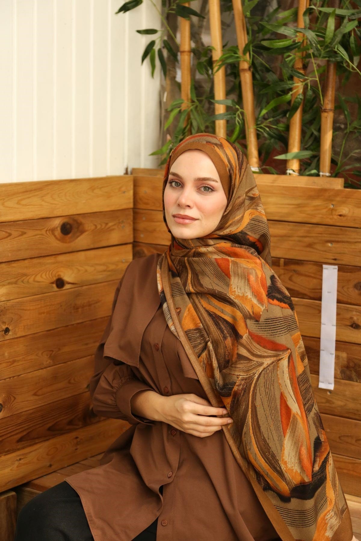 Petra Desen Şal