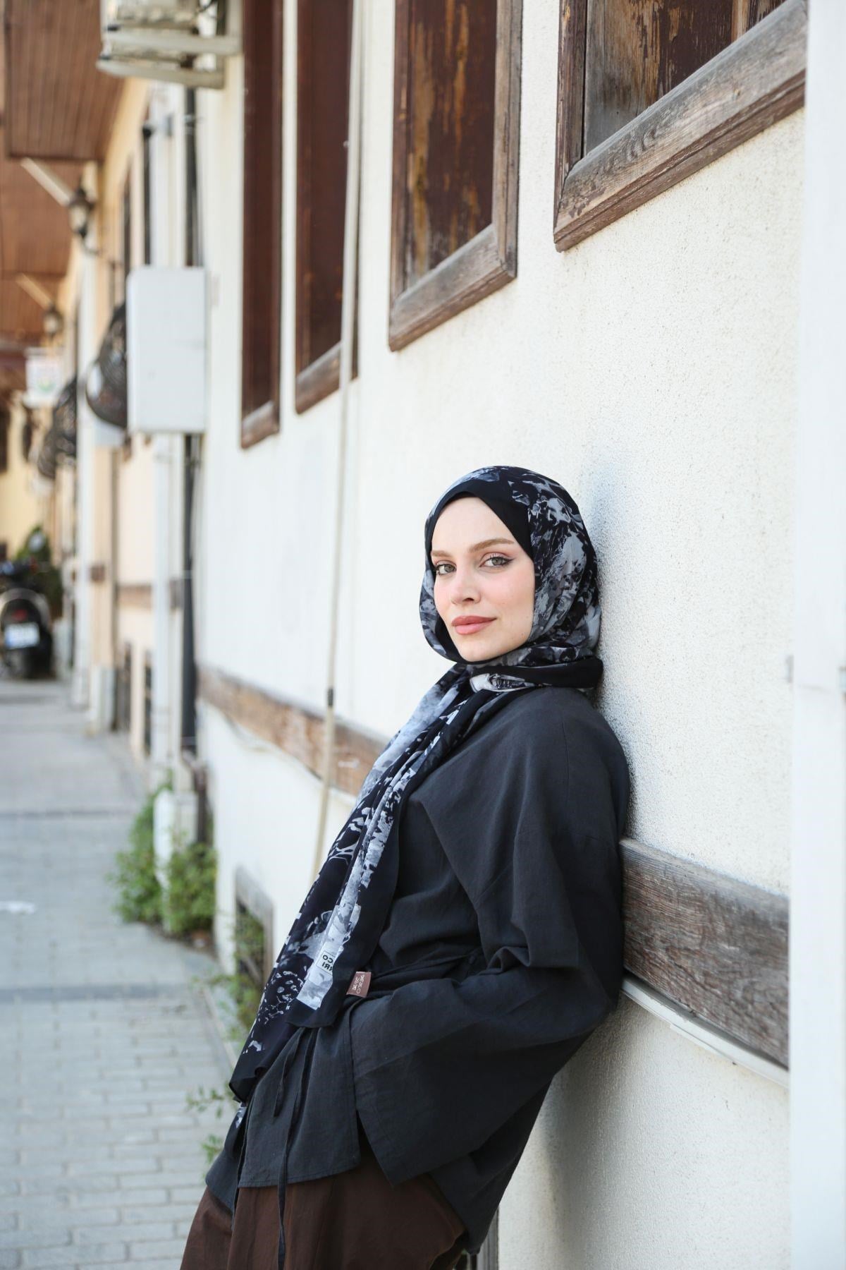 Petra Desen Şal