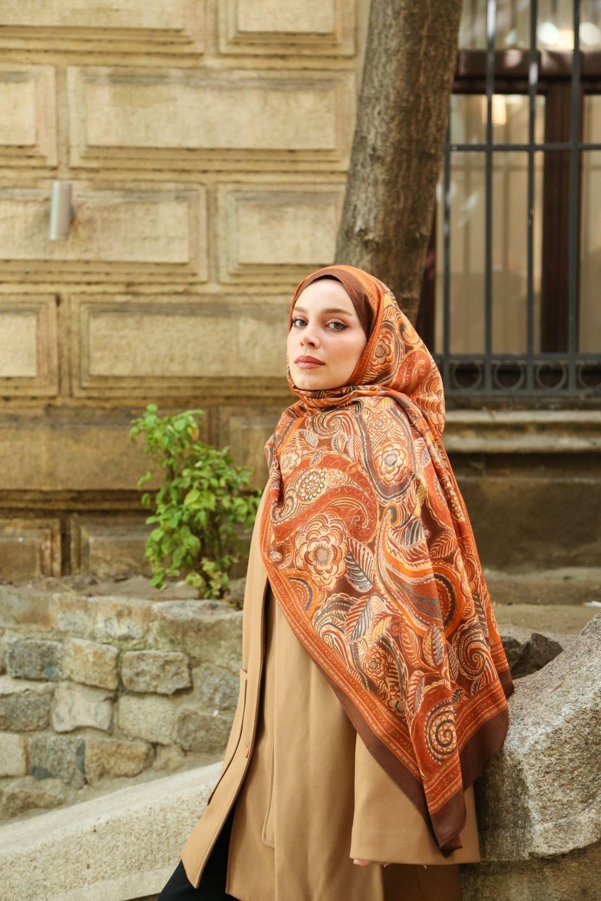 Petra Desen Şal