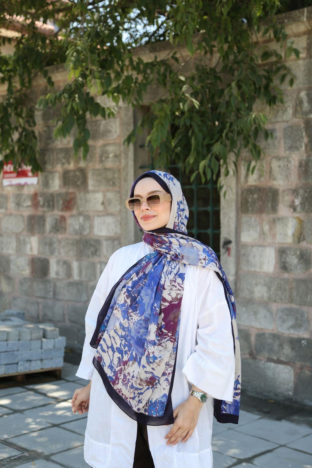 Petra Desen Şal