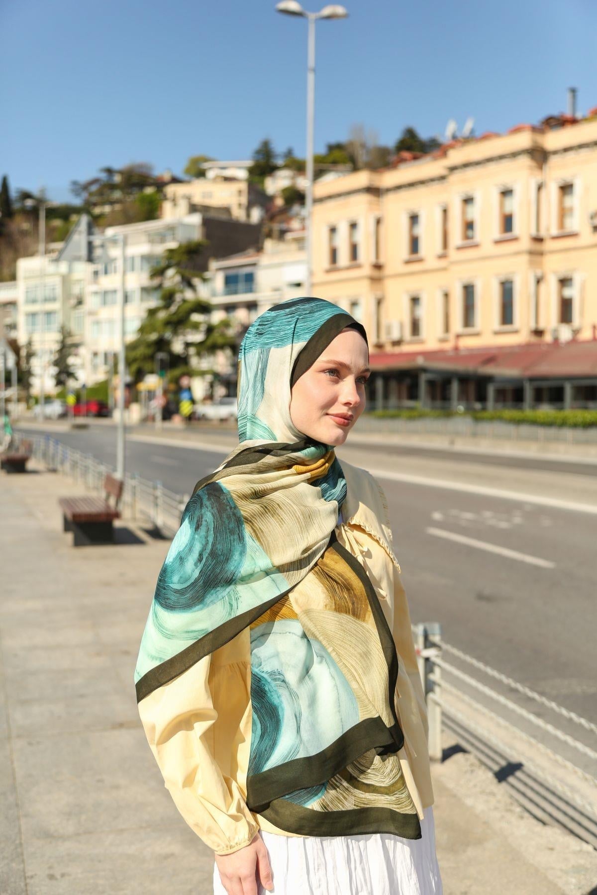 Petra Desen Şal
