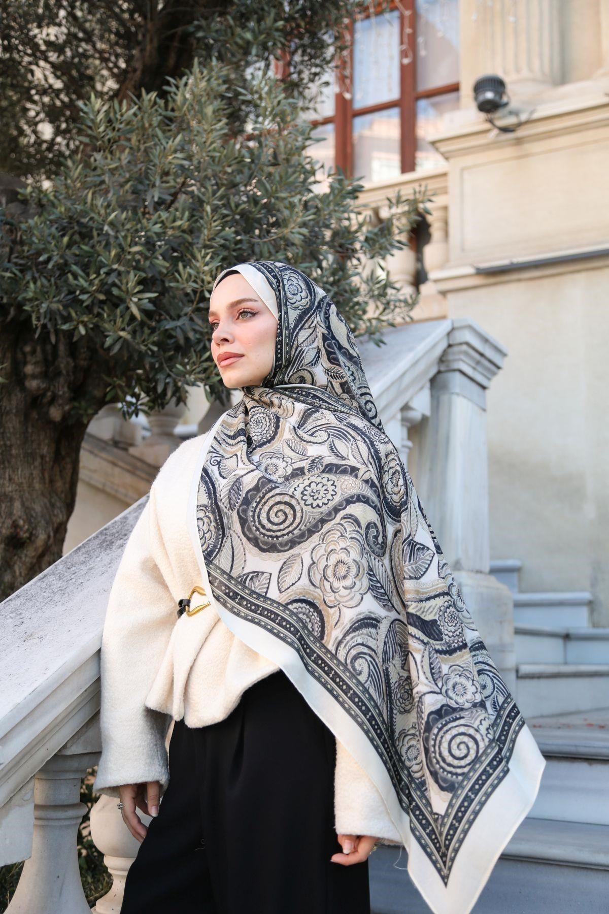 Petra Desen Şal