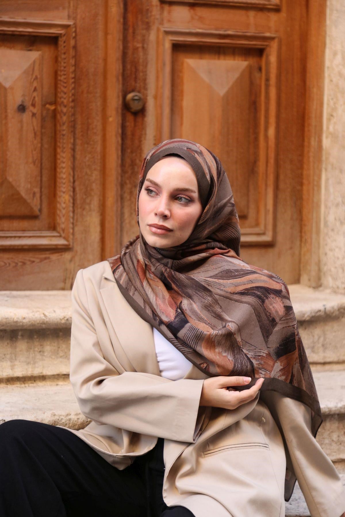 Petra Desen Şal