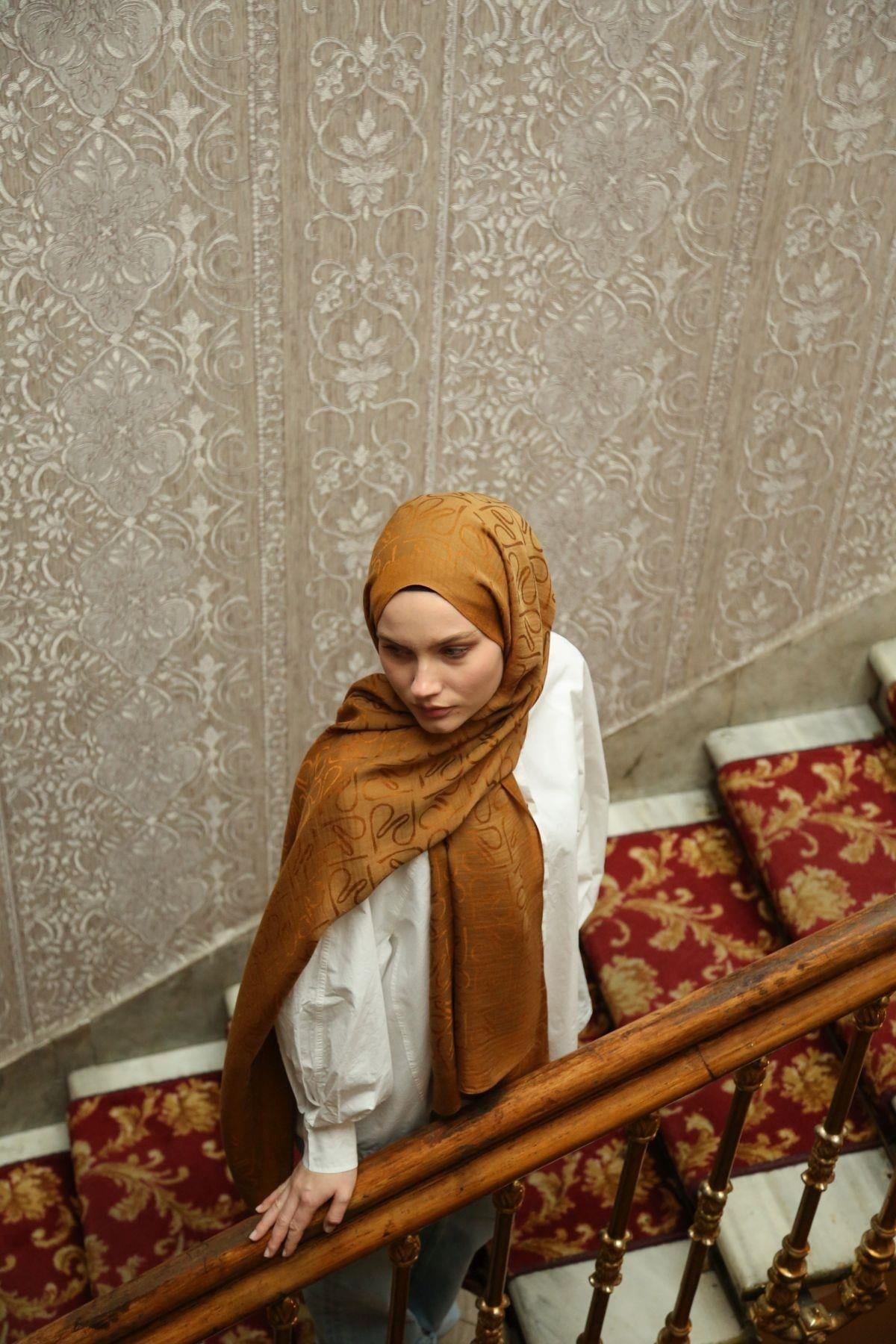 Talia Şal