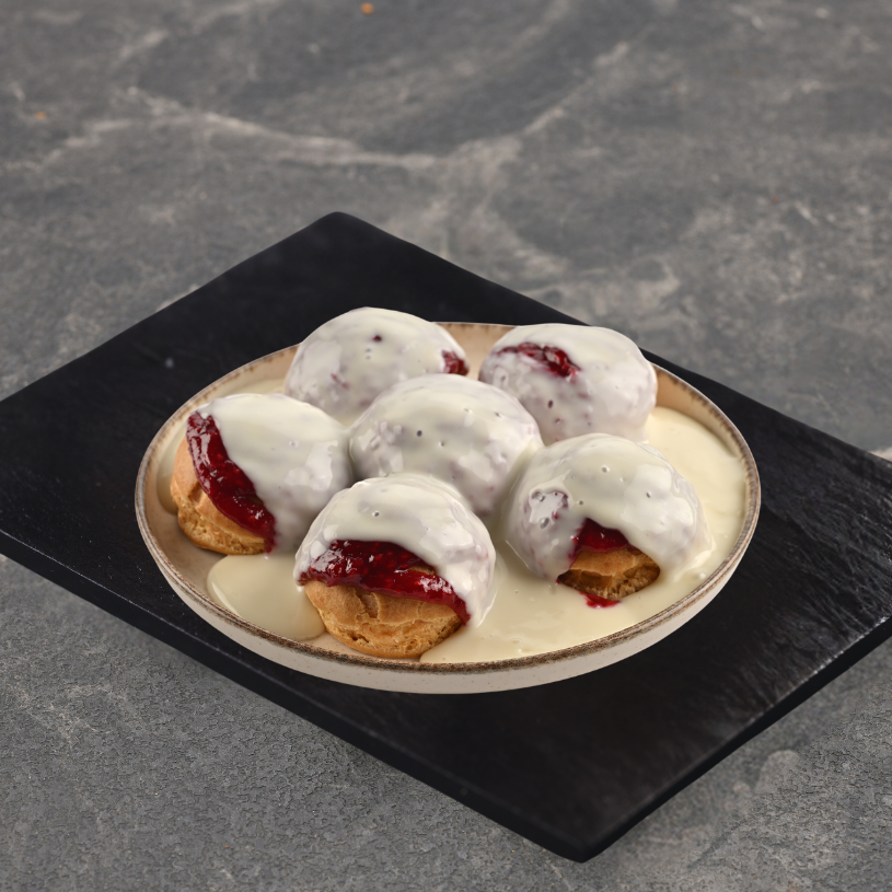 Profiterol Frambuazlı