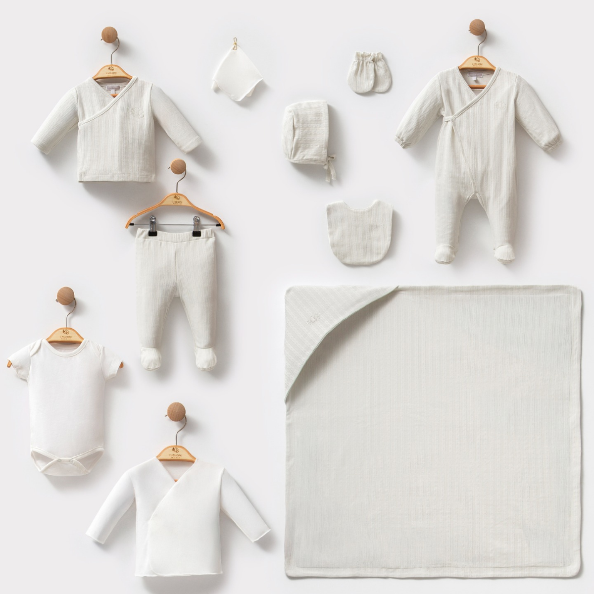 Hastane Çıkışı SetleriCassiope Monopoli Unisex 10'lu Set Açık Yeşil