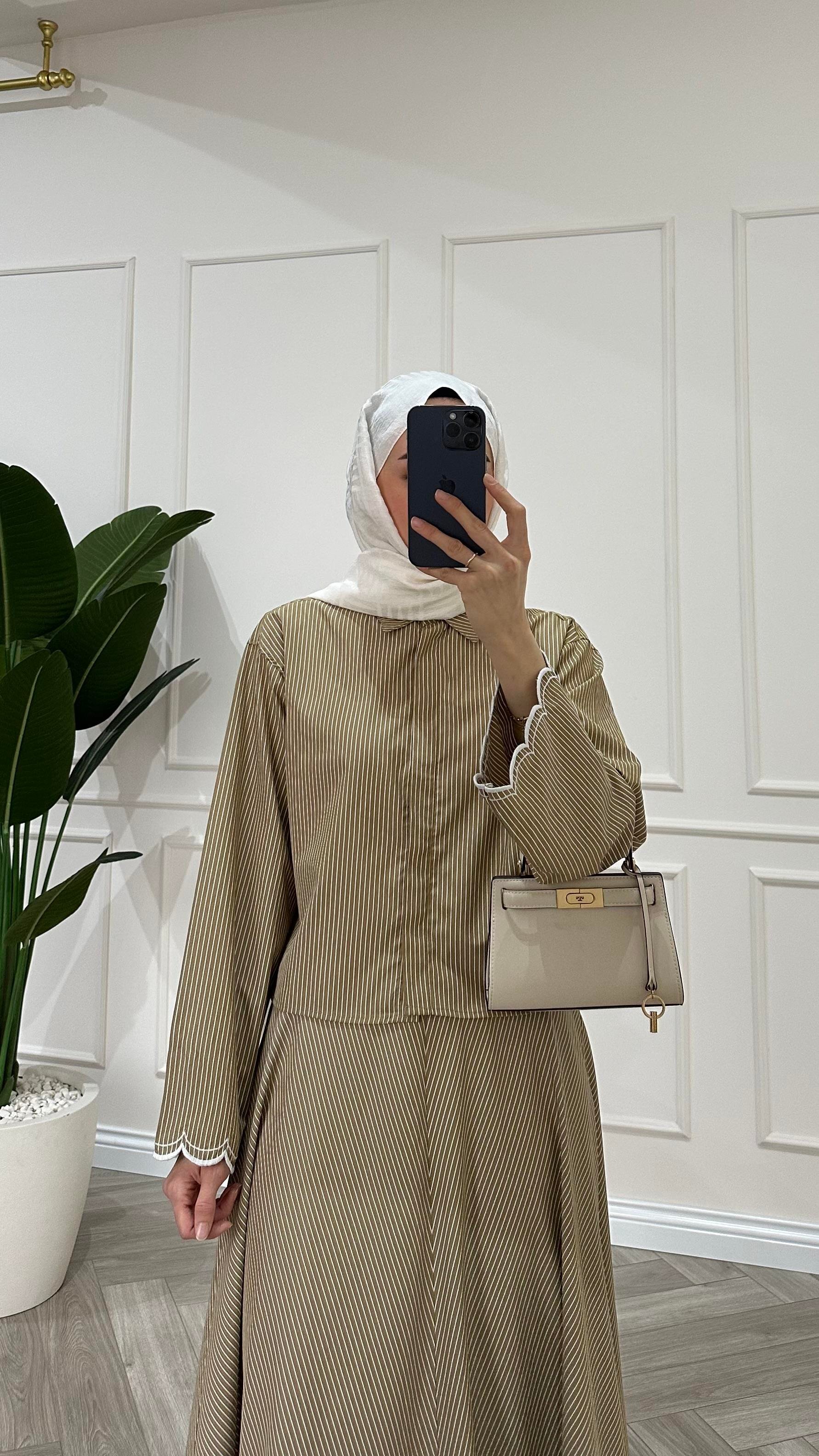 Çizgili Nakış Detaylı Takım Camel