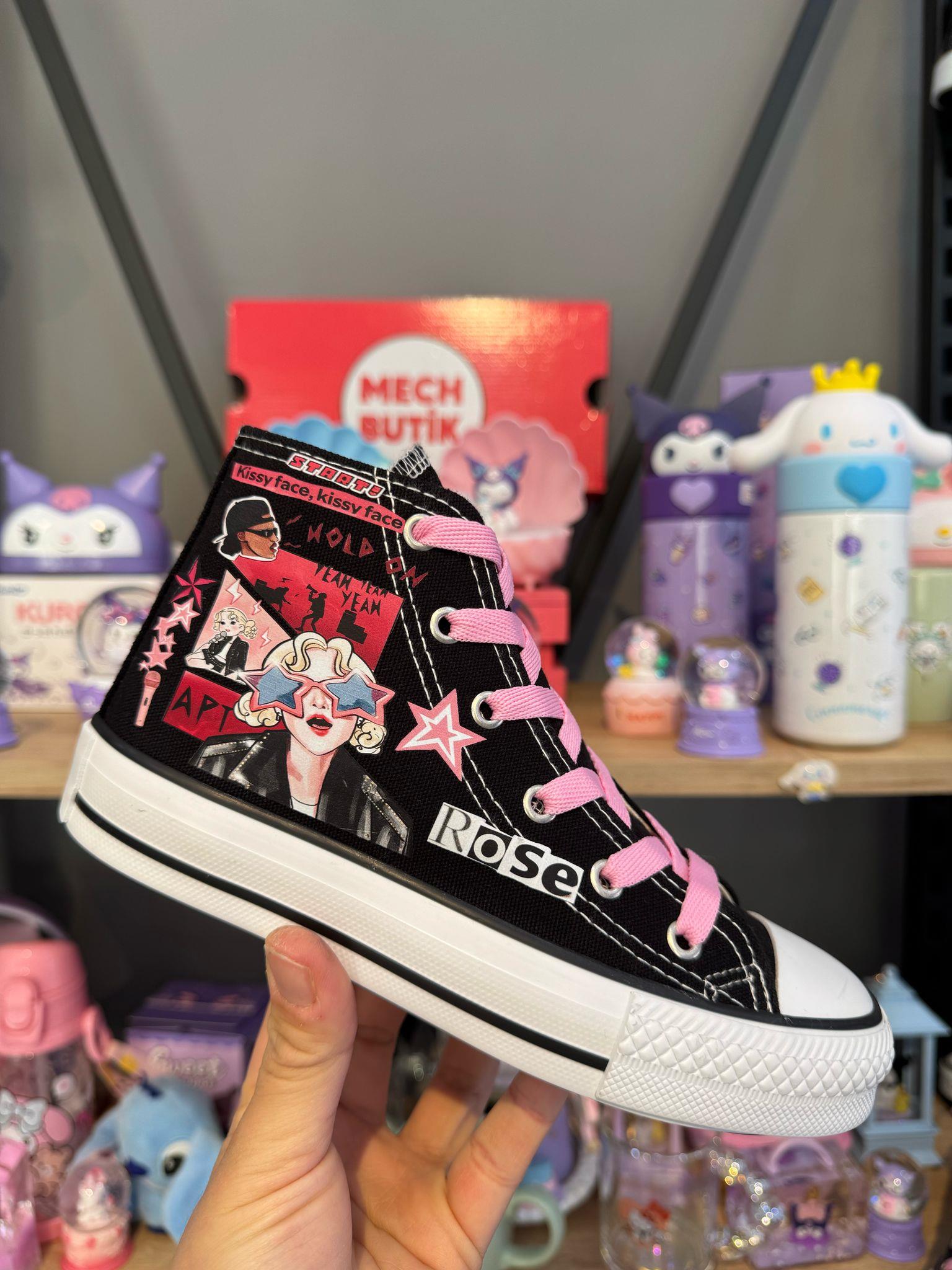  Blackpink Rose Baskılı Siyah Bilekli Kız Çocuk Spor Ayakkabı Sneaker