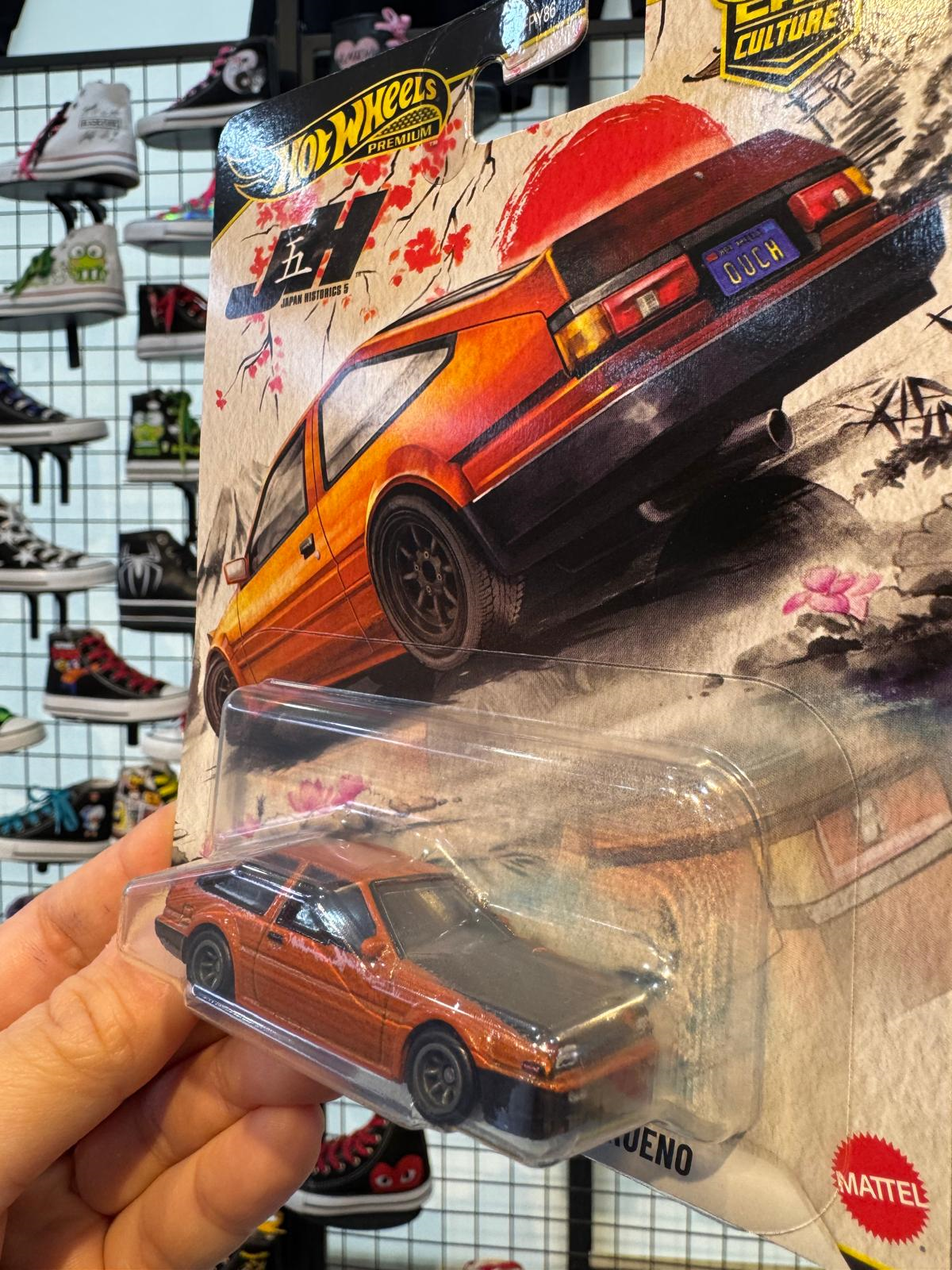 Hot Wheels Preimum Seri Lisanslı Araba(TYT)