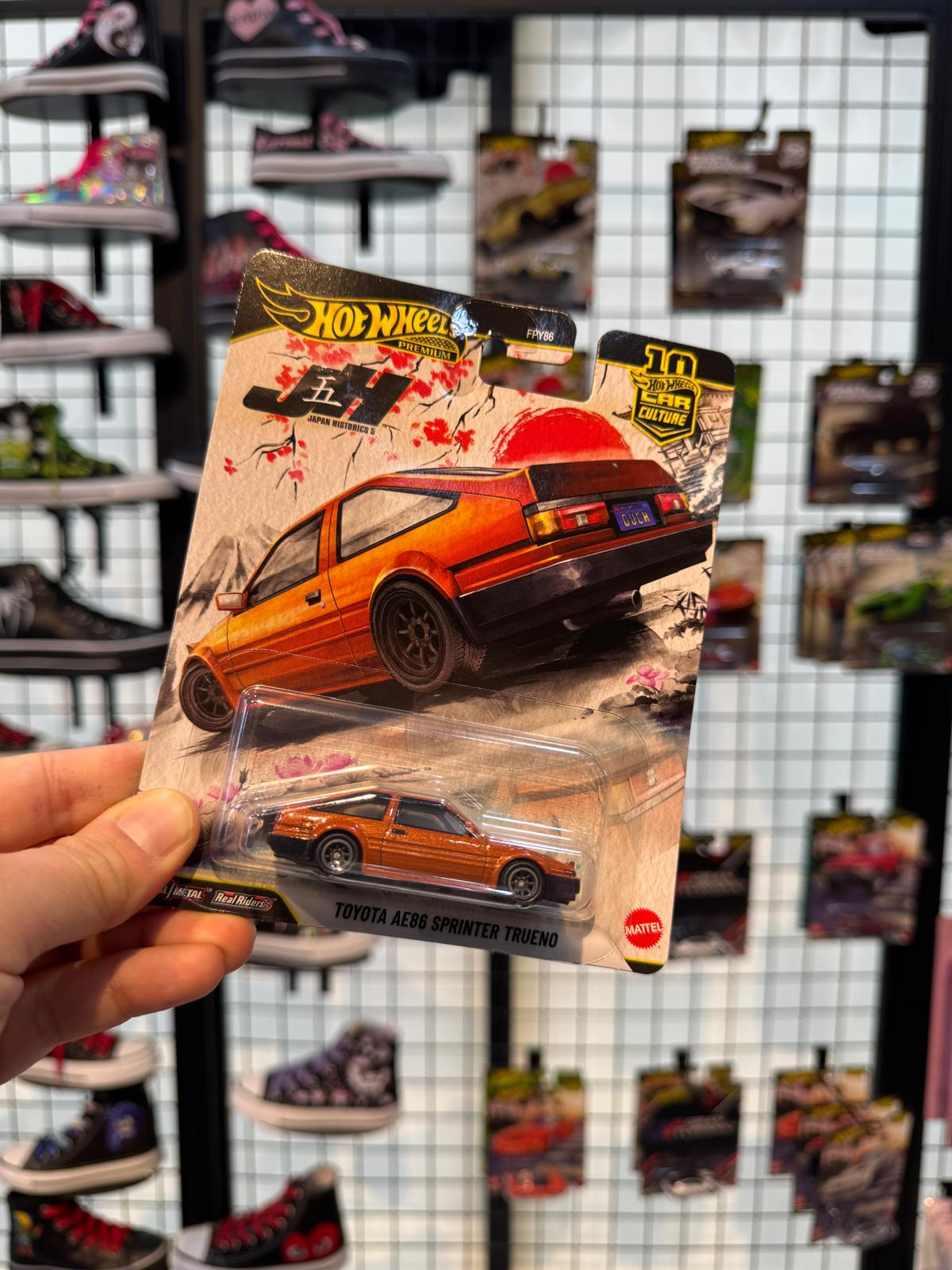 Hot Wheels Preimum Seri Lisanslı Araba(TYT)