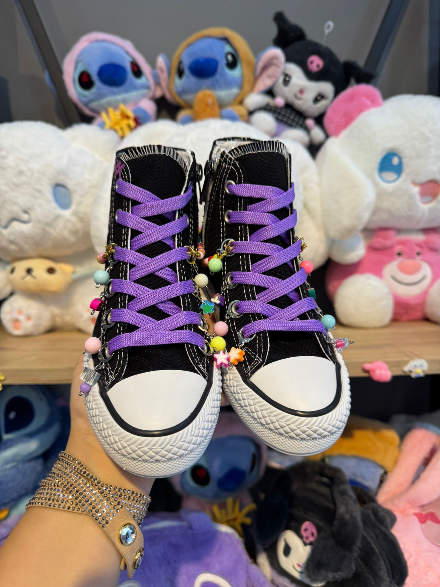 Huntrix Yıldız Baskılı Siyah Boncuk ve Halhallı Spor Ayakkabı Sneaker 