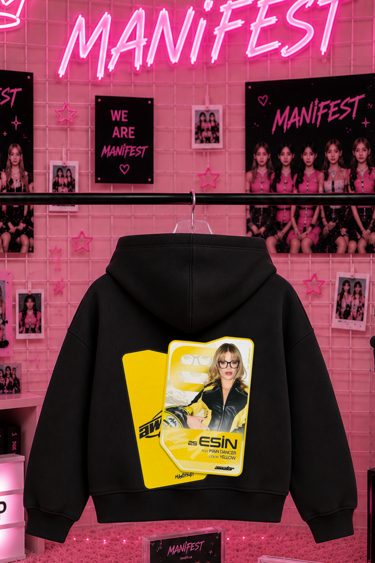 Manifest Esin Kart Baskılı Siyah 3 İplik Şardonsuz Sweatshirt