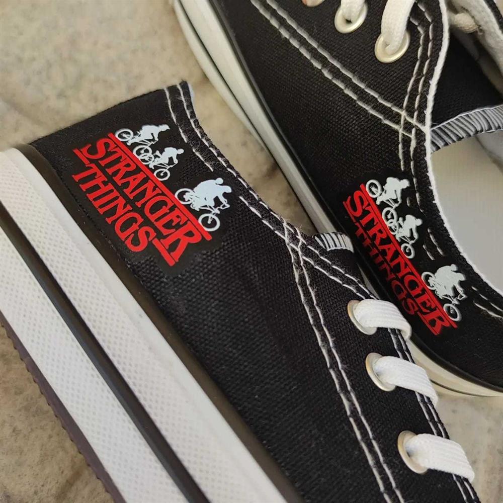 Stanger Things Baskılı Günlük Erkek&Kadın Spor Ayakkabı Sneaker Siyah Spor Ayakkabı Bağcıklı Converse Modeli Kişiye Özel Ayakkabı