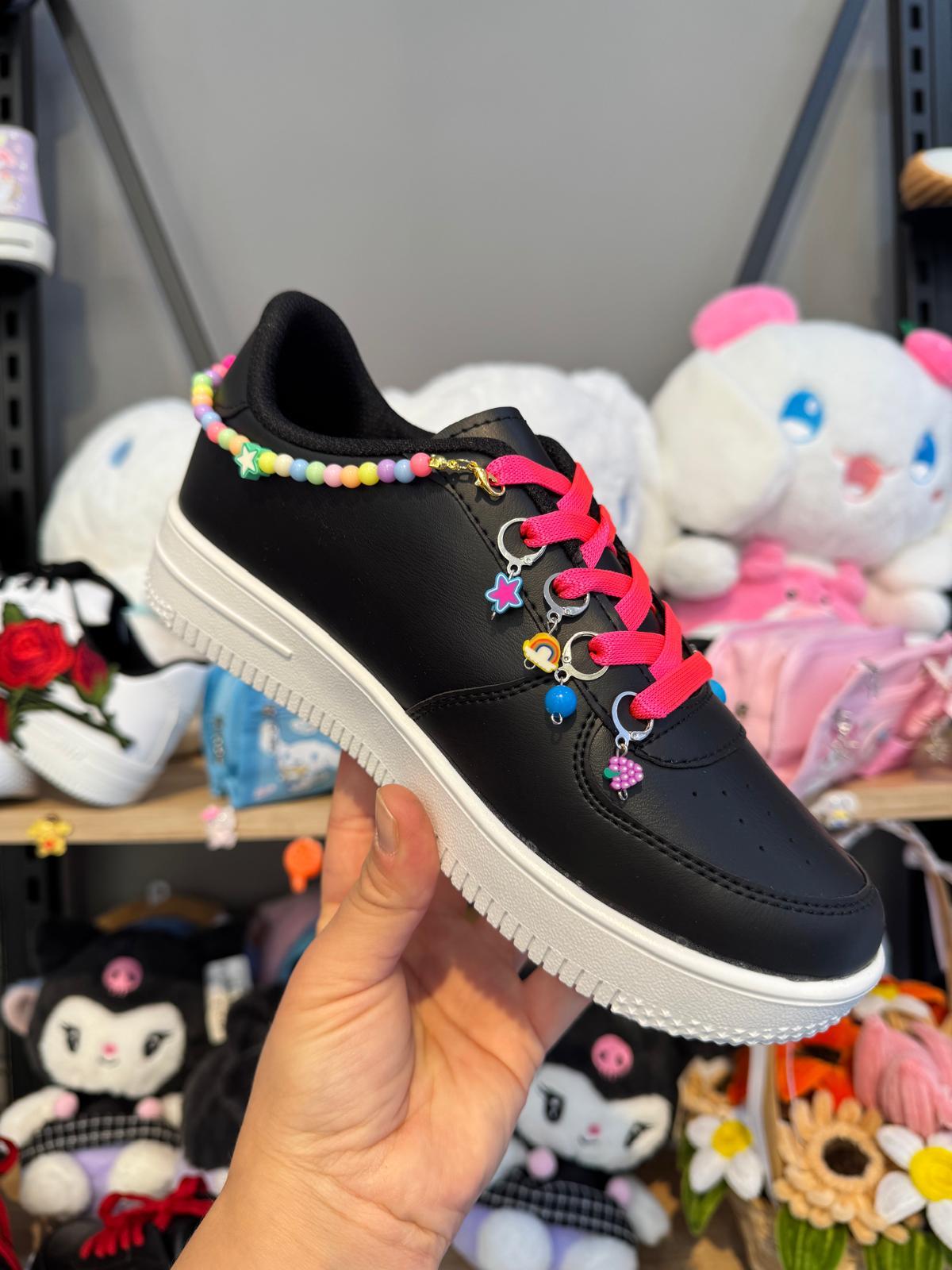 Stitch Mix Baskılı Siyah Boncuk Ve Halhallı Spor Ayakkabı Sneaker 