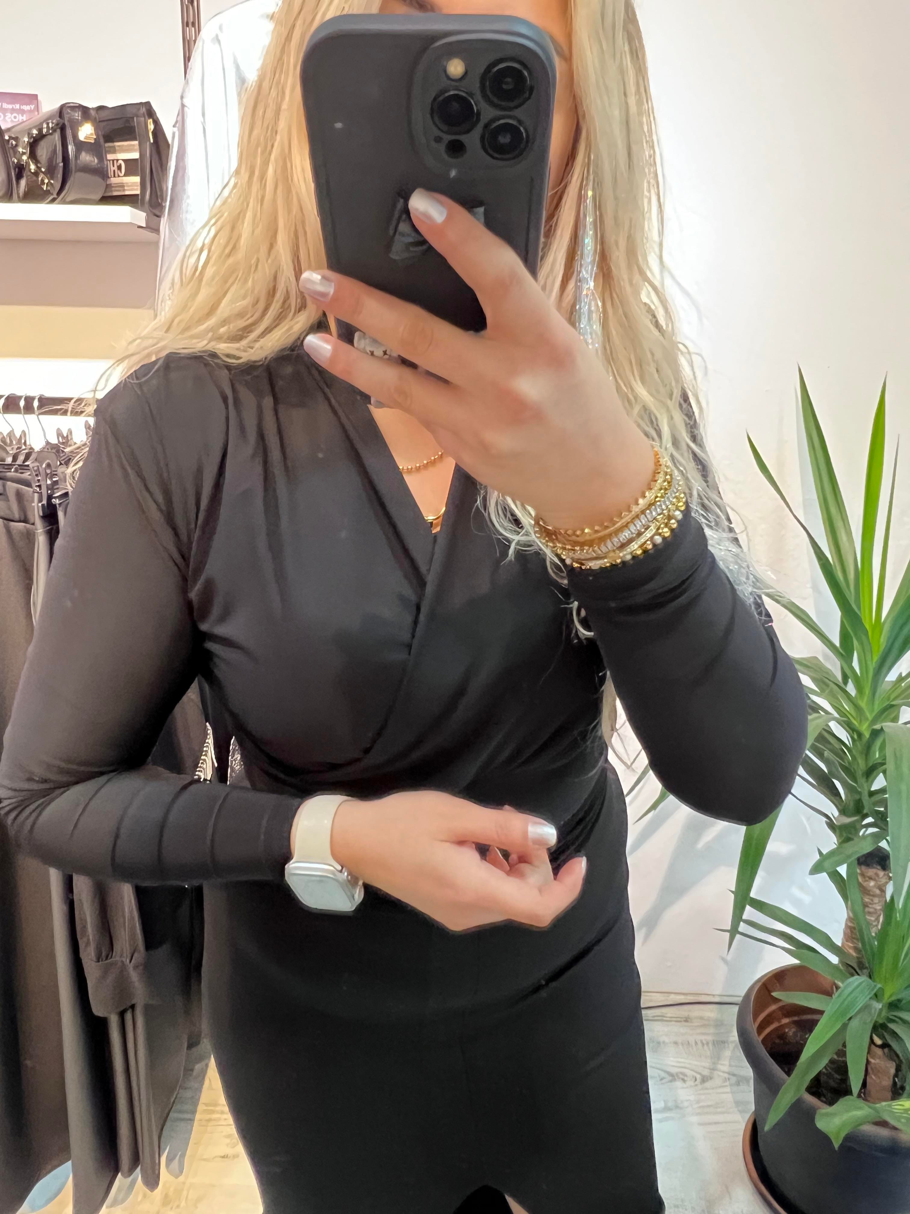  Vatkalı Likralı Bluz Siyah