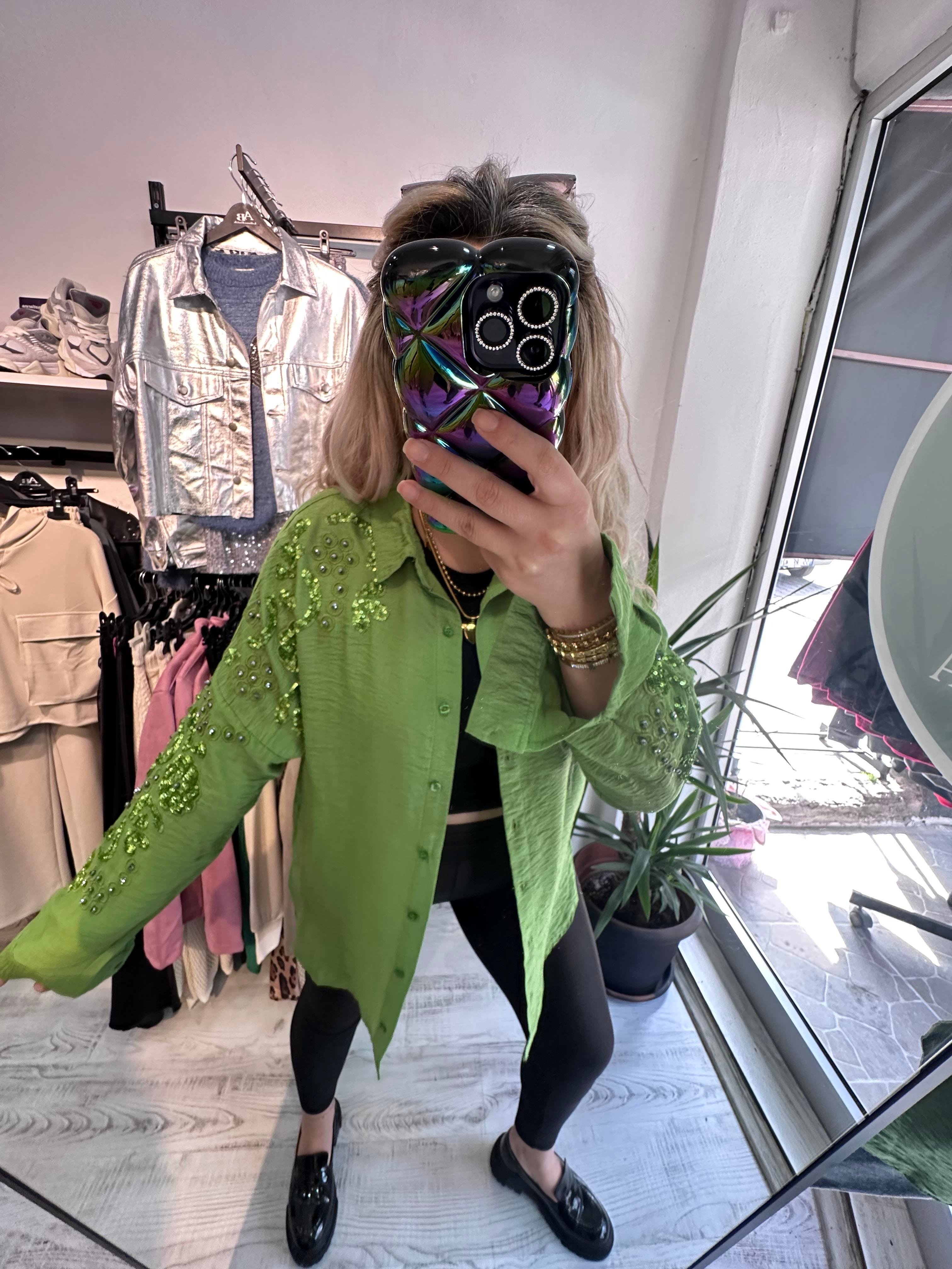 Ayrobin Kumaş Pullu Yeşil Gömlek