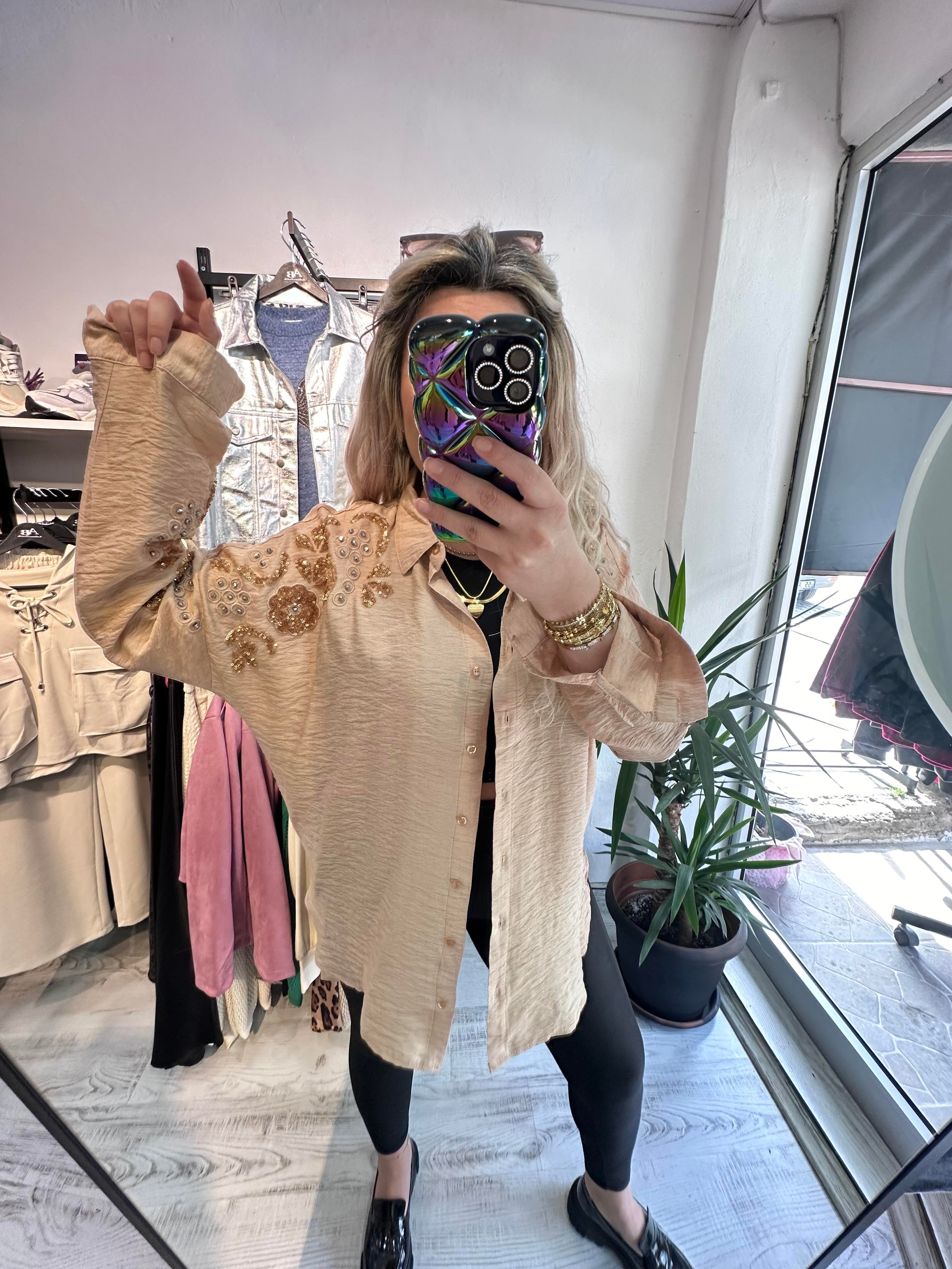 Ayrobin Kumaş Vizon Pullu Gömlek