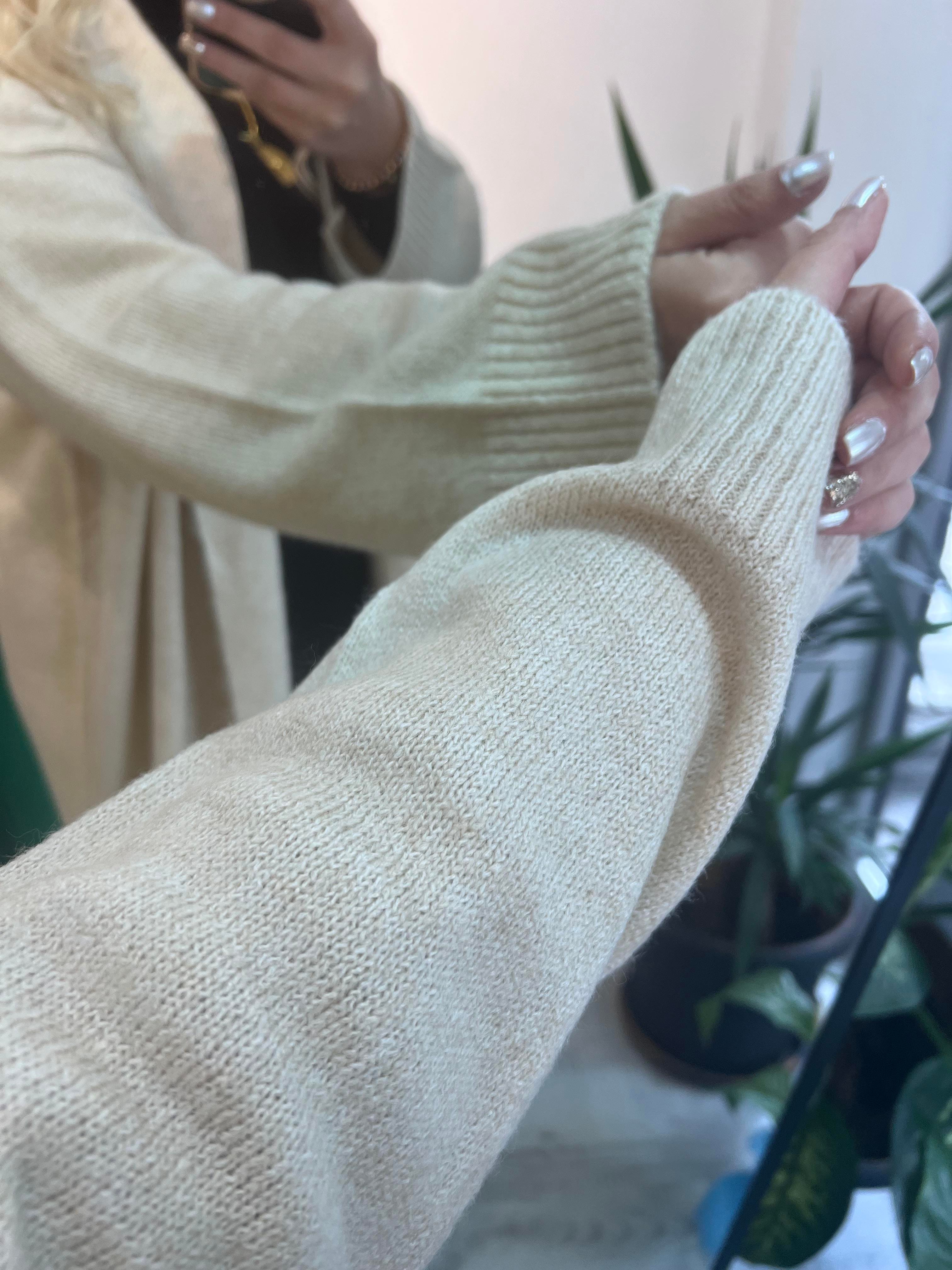 Bej Uzun Triko Hırka