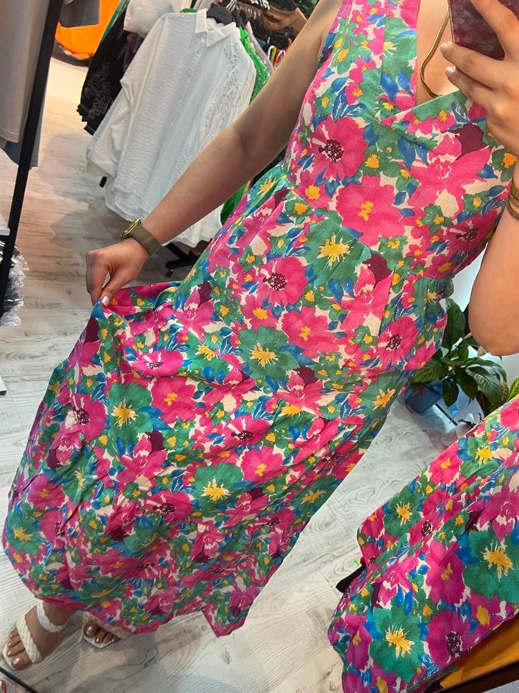 Çiçekli desenli keten elbise