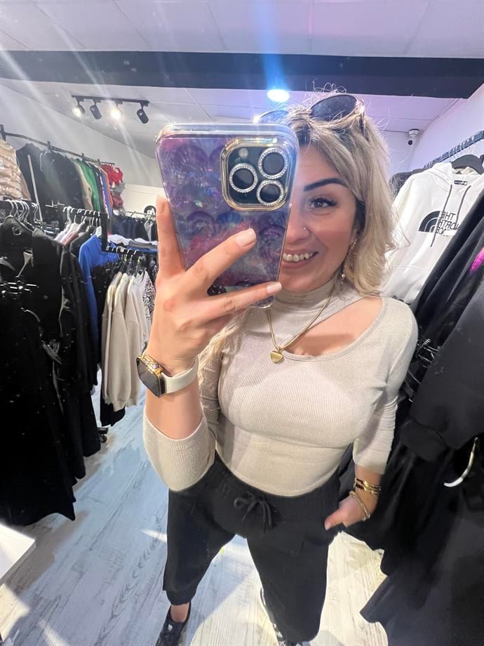 Dekolteli Kaşkorse Bej Bluz