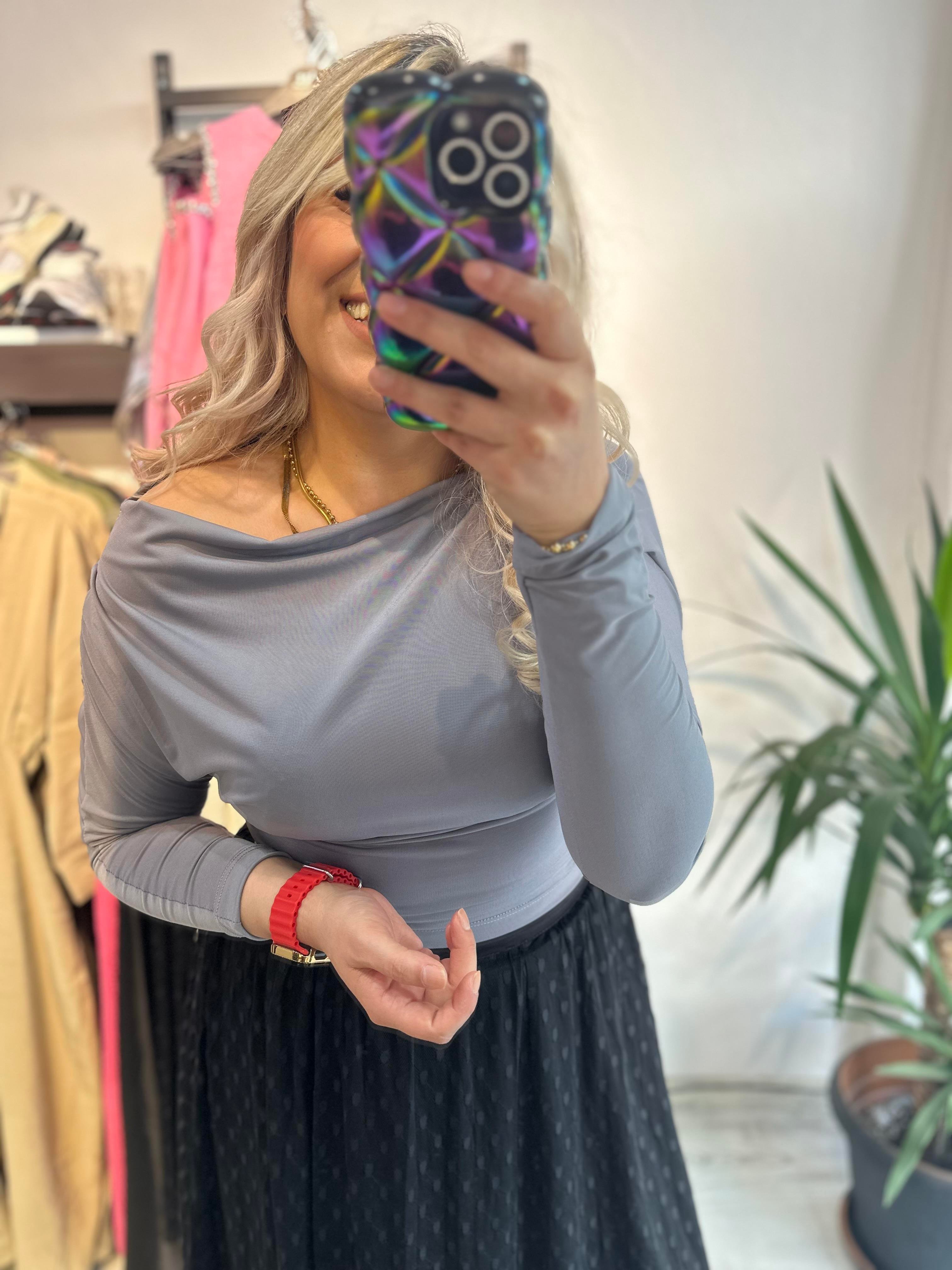 Düşük Omuz Drapeli Asimetrik Krep Gri Bluz