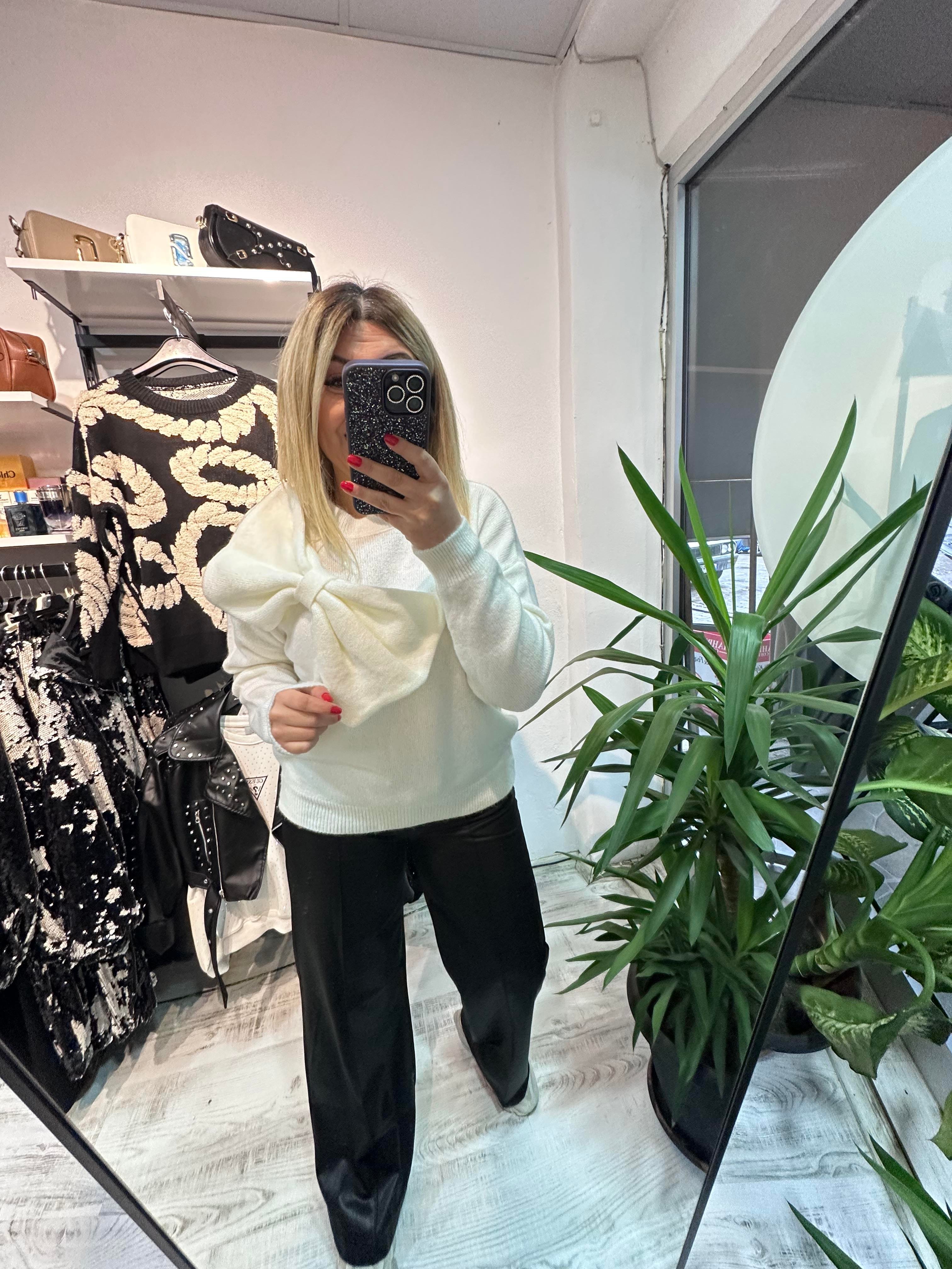 Ekru Fiyonk Detaylı Kazak