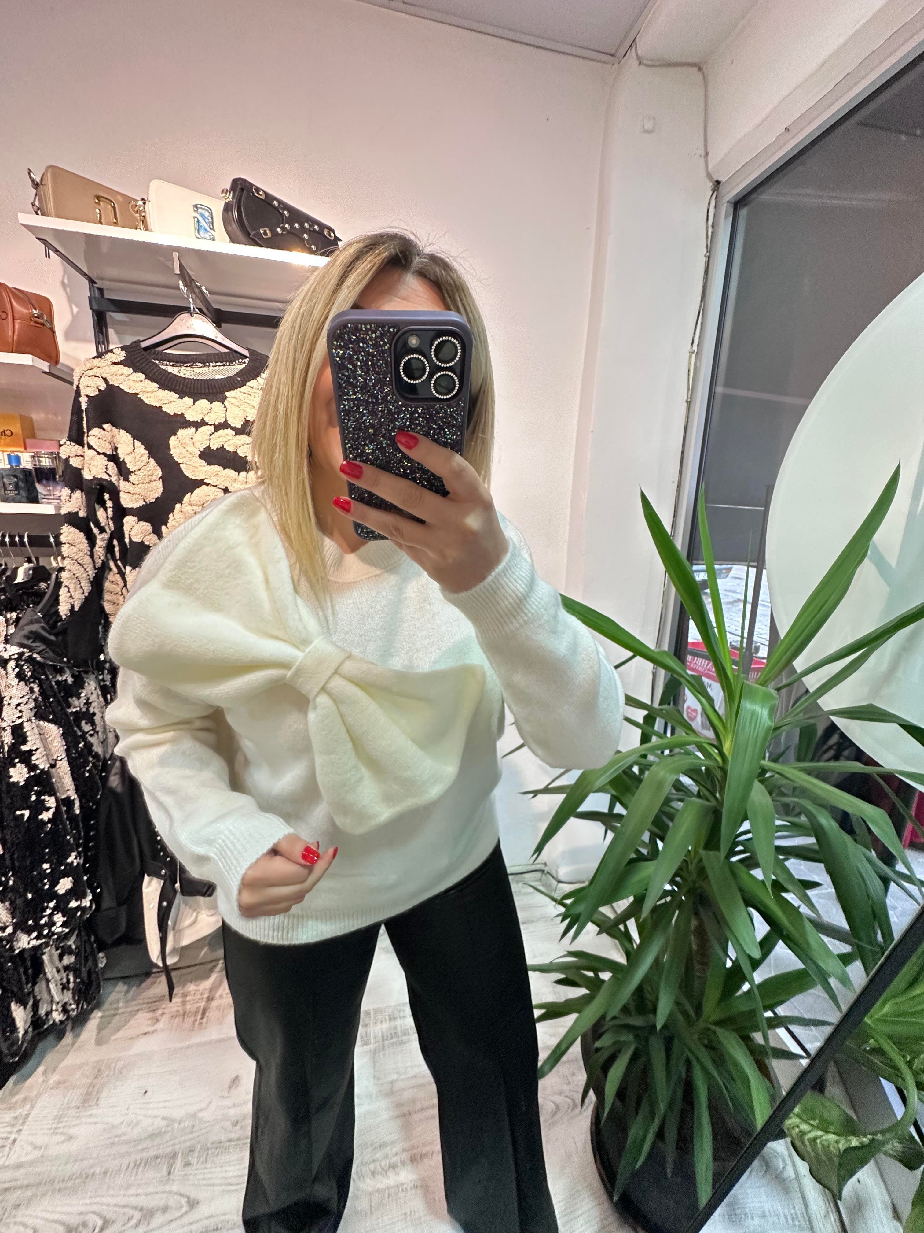 Ekru Fiyonk Detaylı Kazak