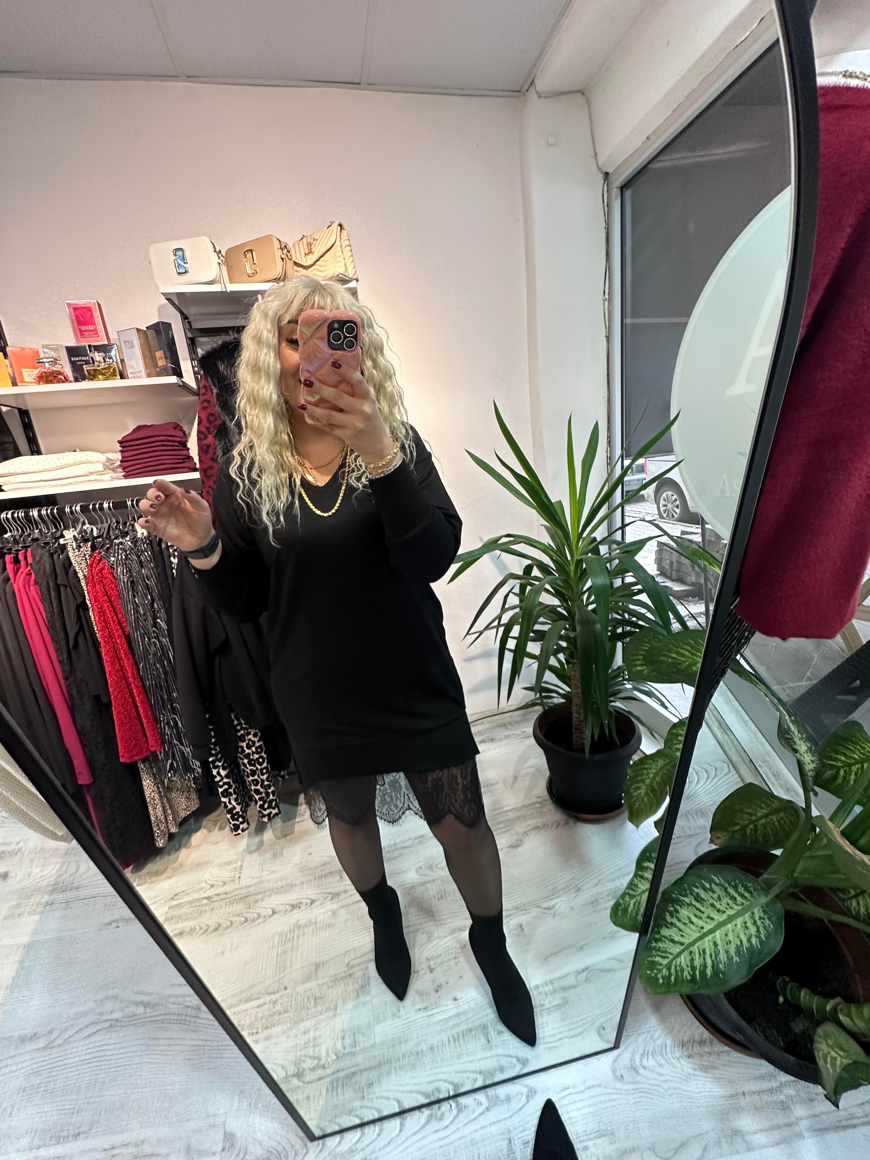 Fisto Detaylı Tasarım Mini Elbise